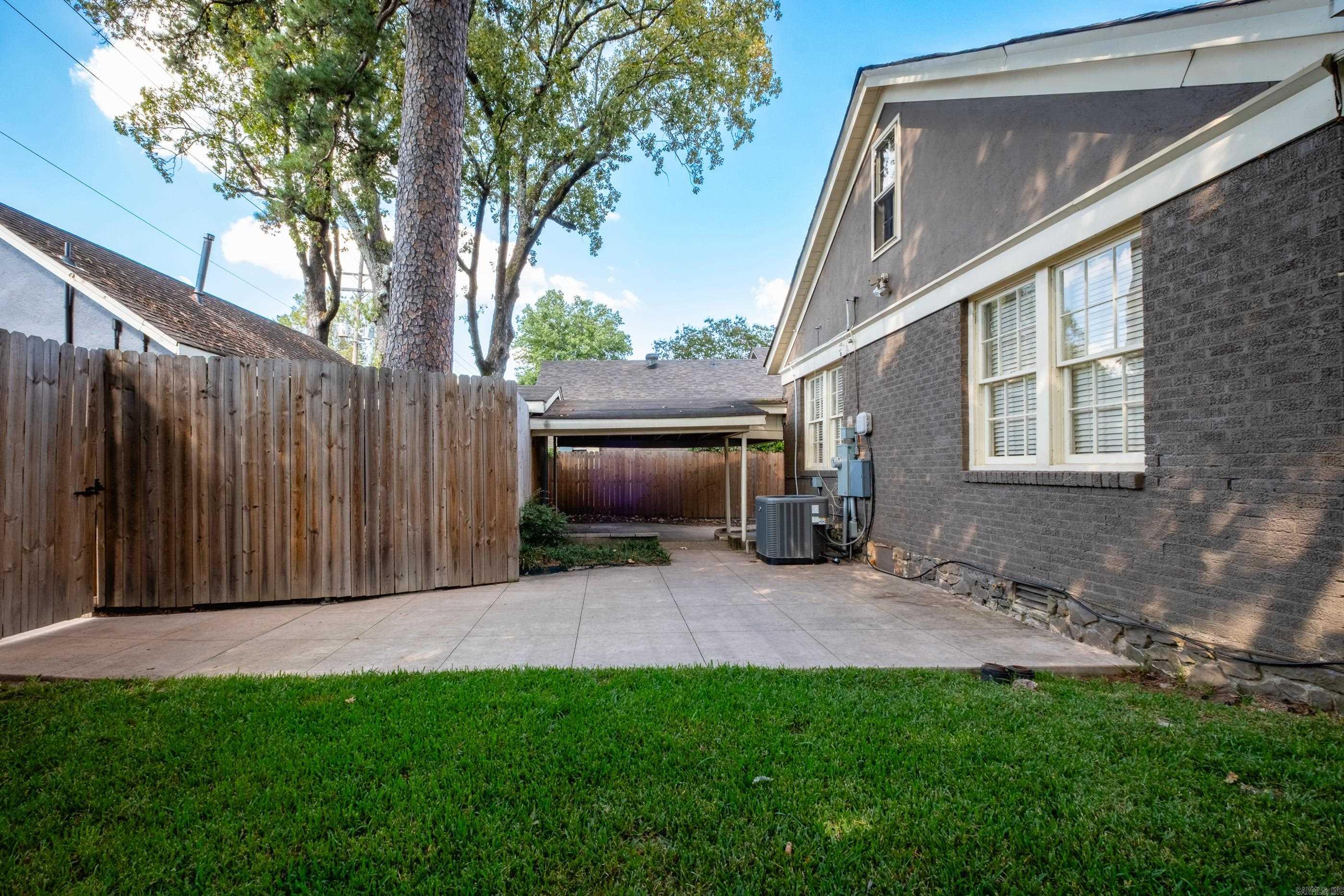 SHADOWLAWN - Residential