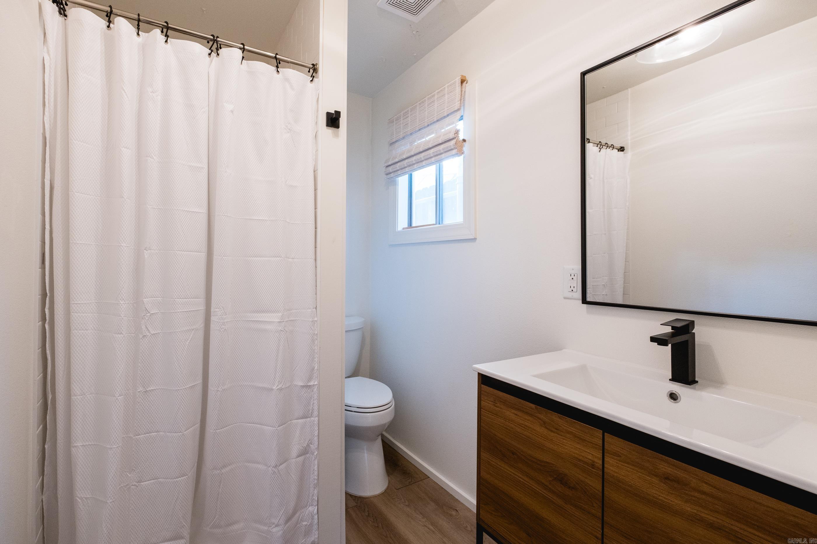 SHADOWLAWN - Residential