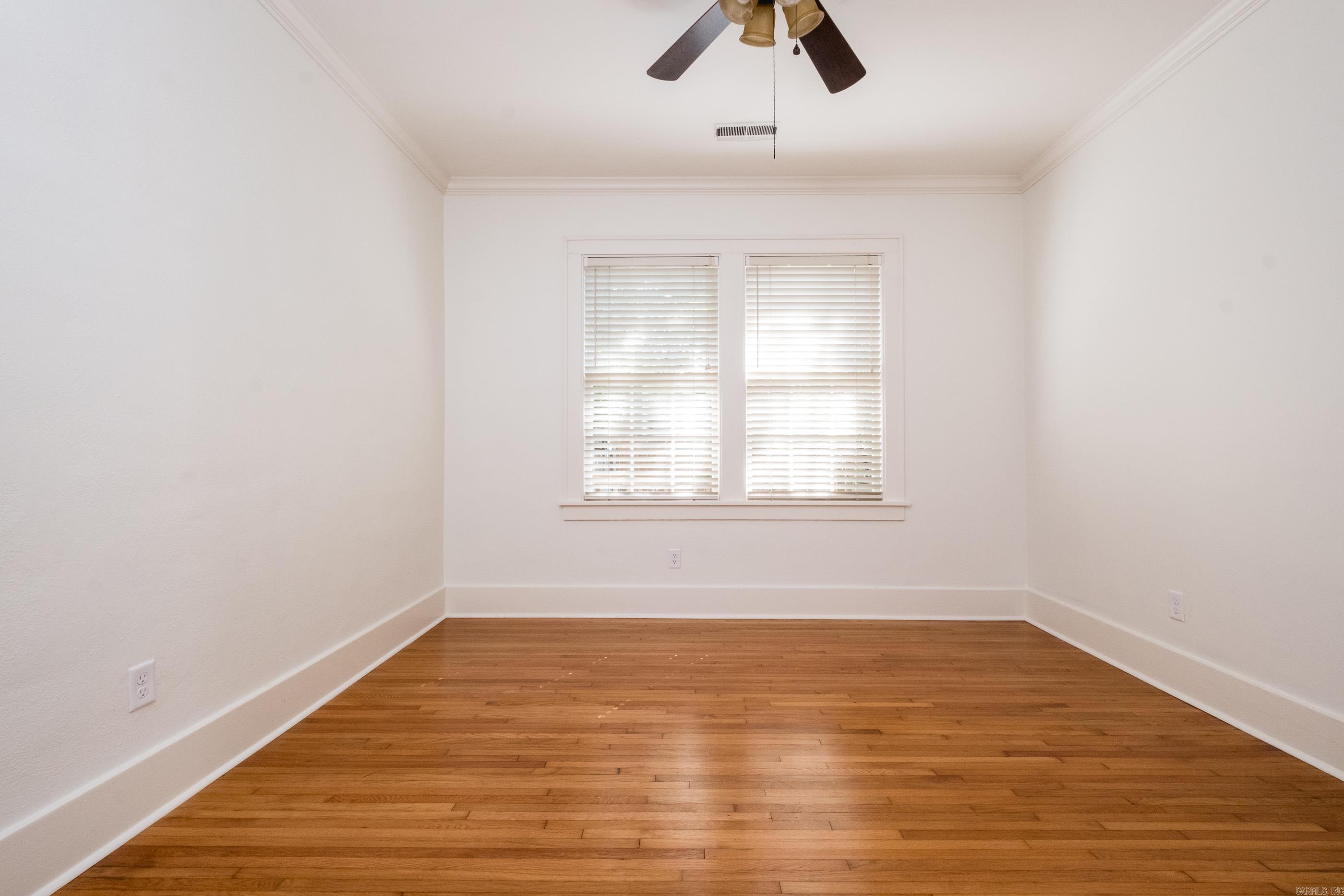 SHADOWLAWN - Residential