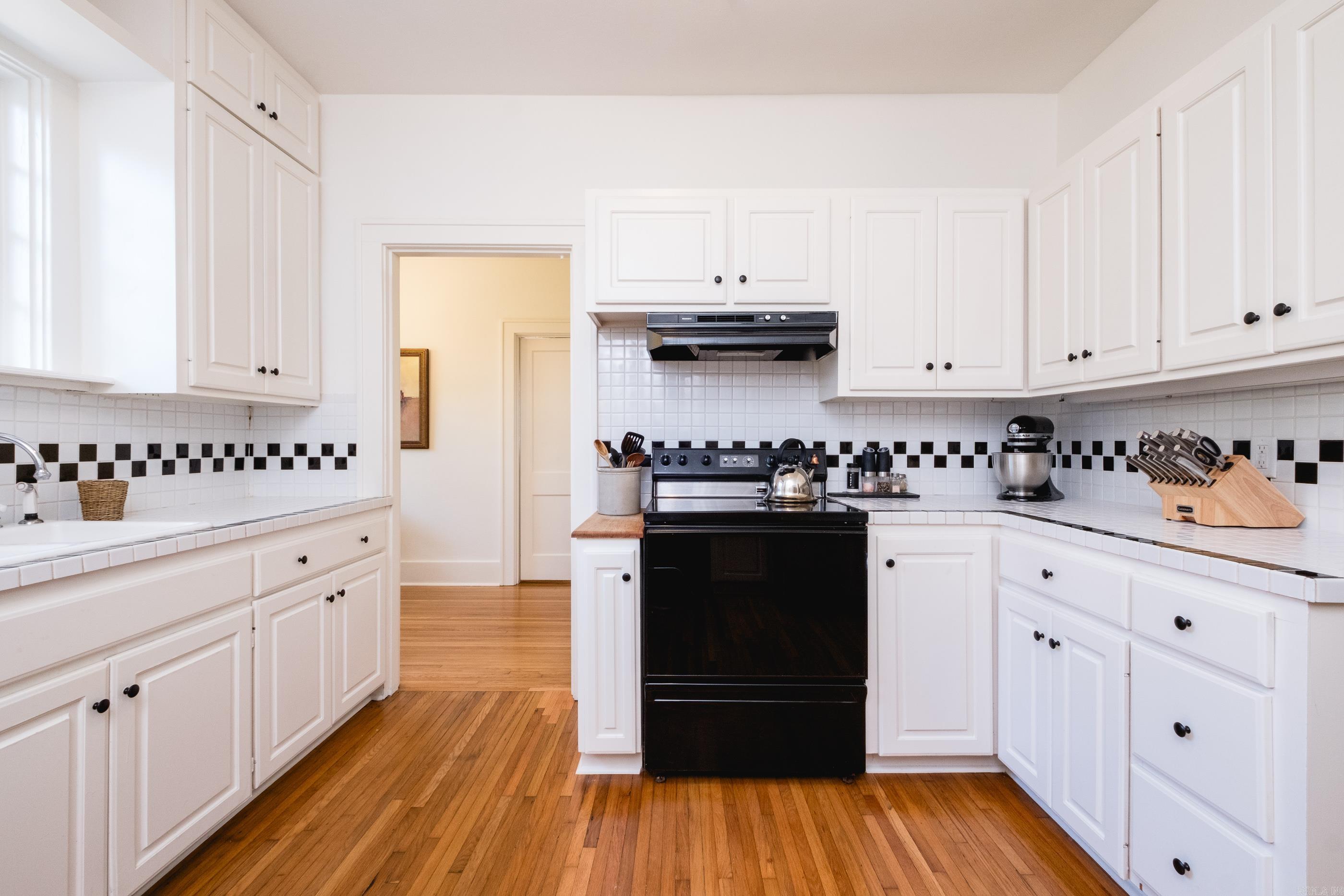 SHADOWLAWN - Residential