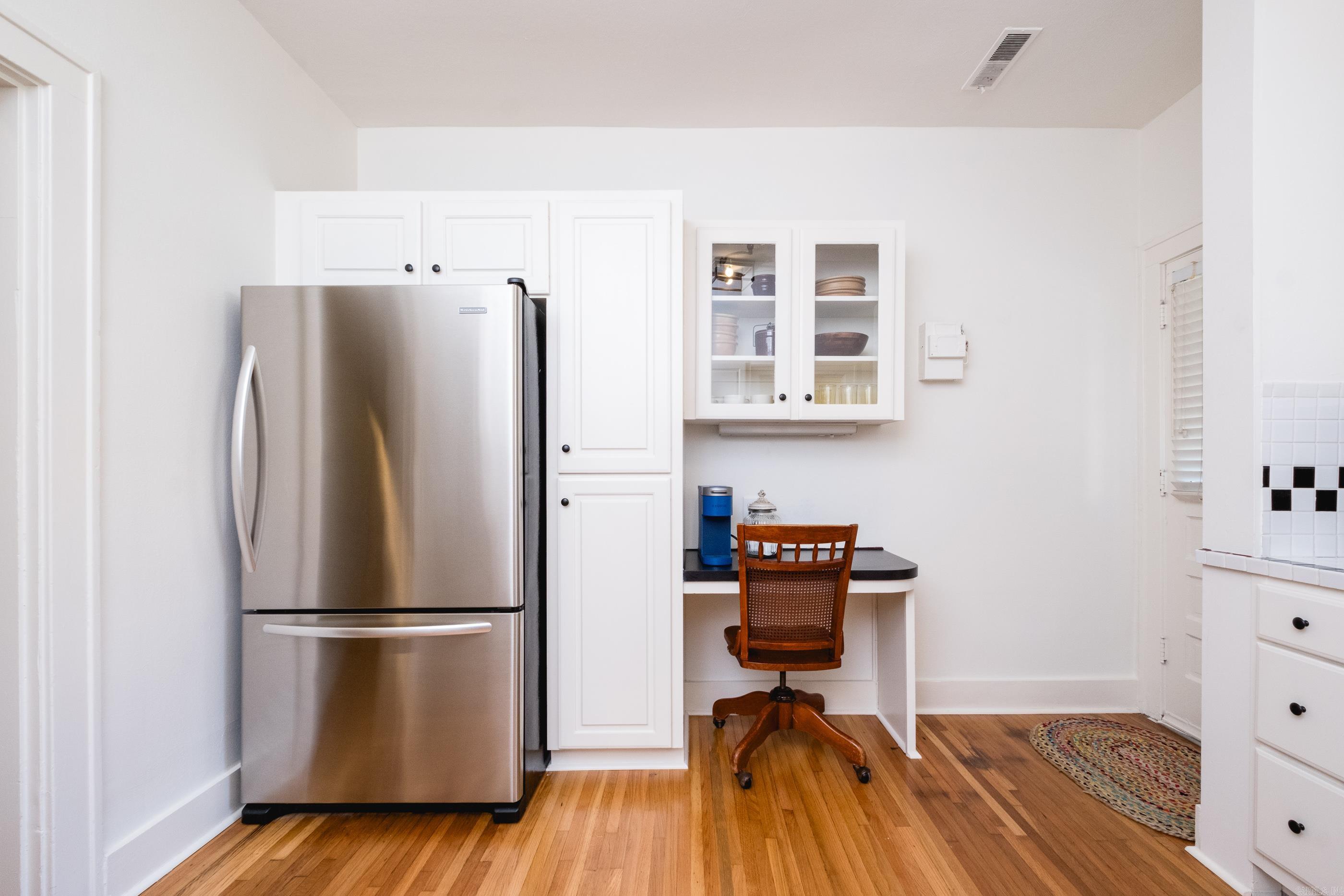 SHADOWLAWN - Residential