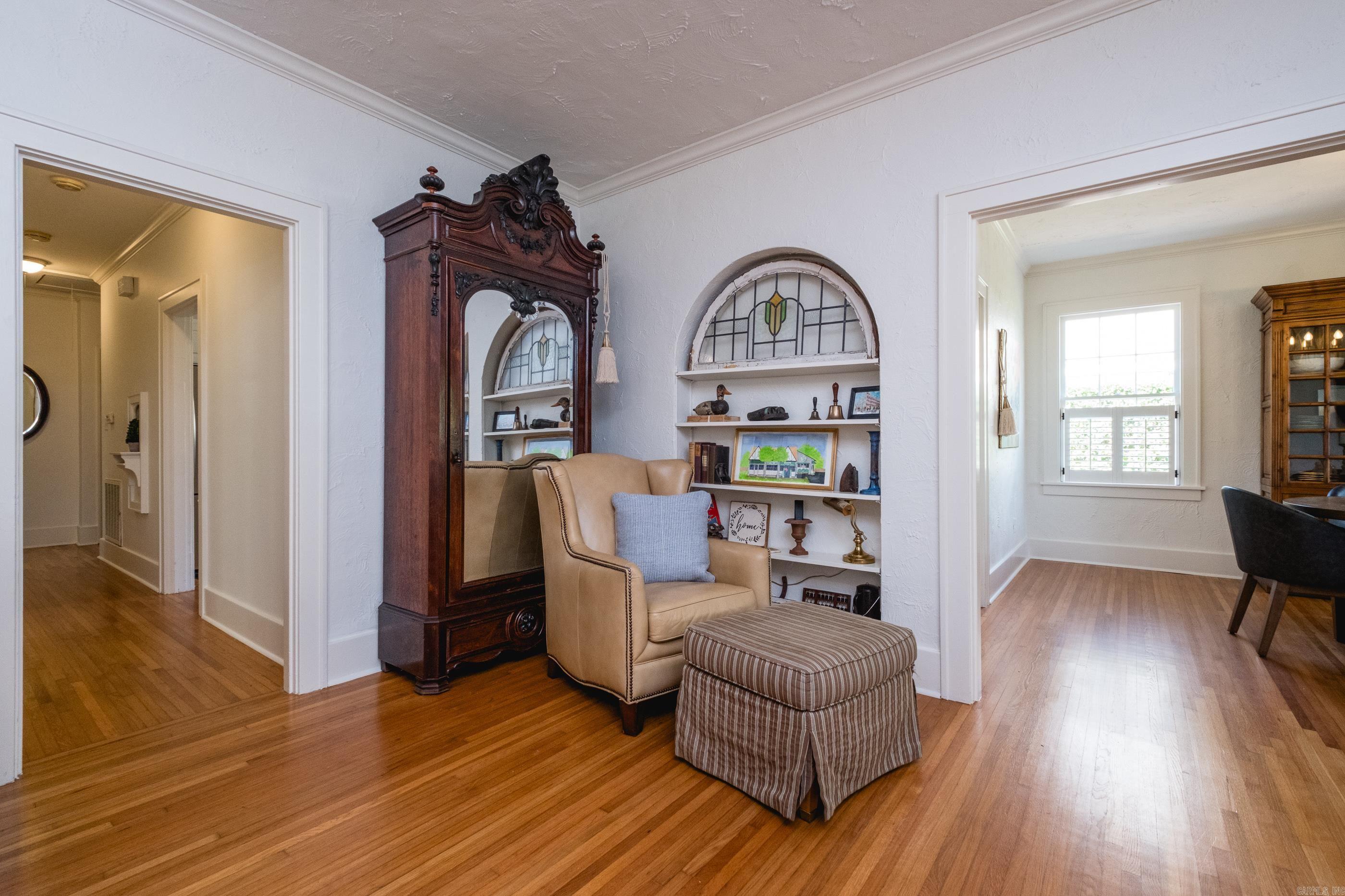 SHADOWLAWN - Residential