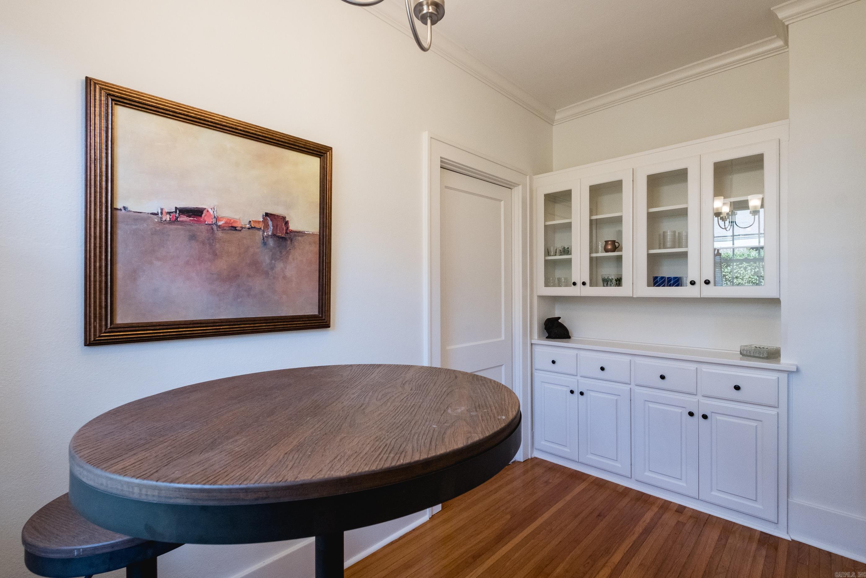 SHADOWLAWN - Residential