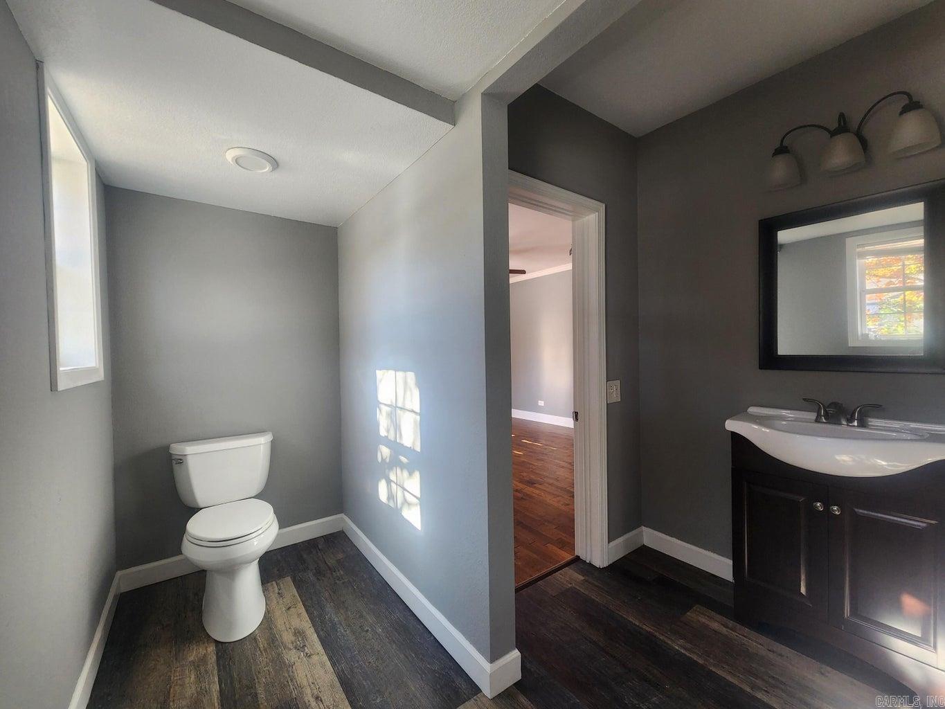 MAXFIELD WEST - Residential