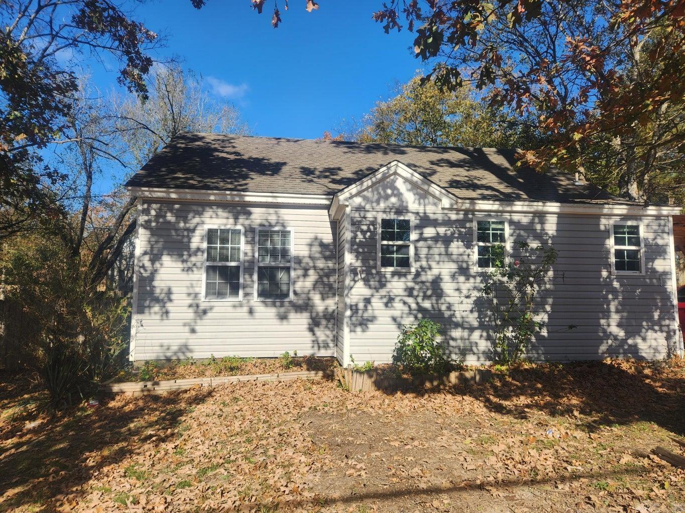 MAXFIELD WEST - Residential