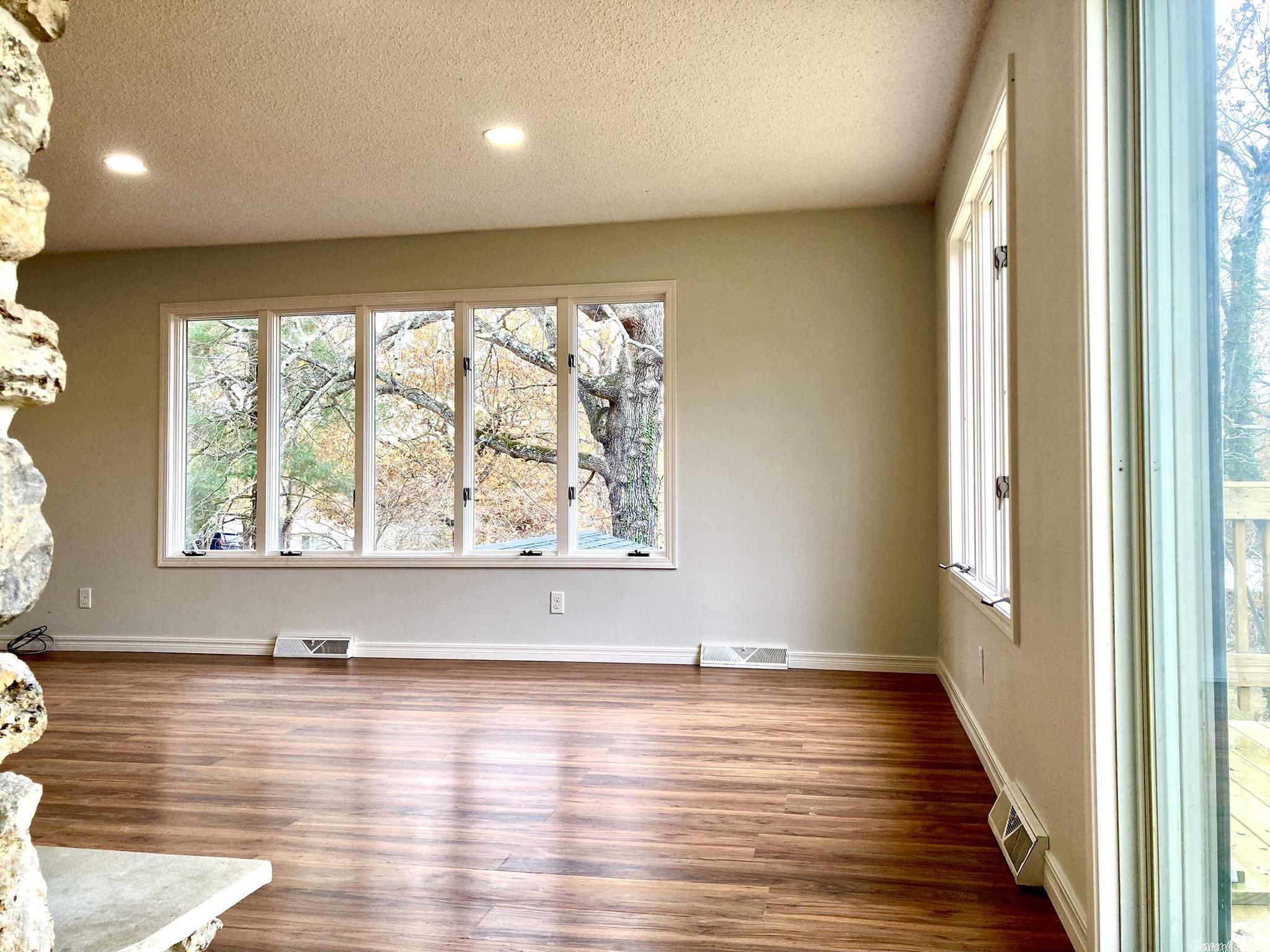 McDonald Meadows - Residential