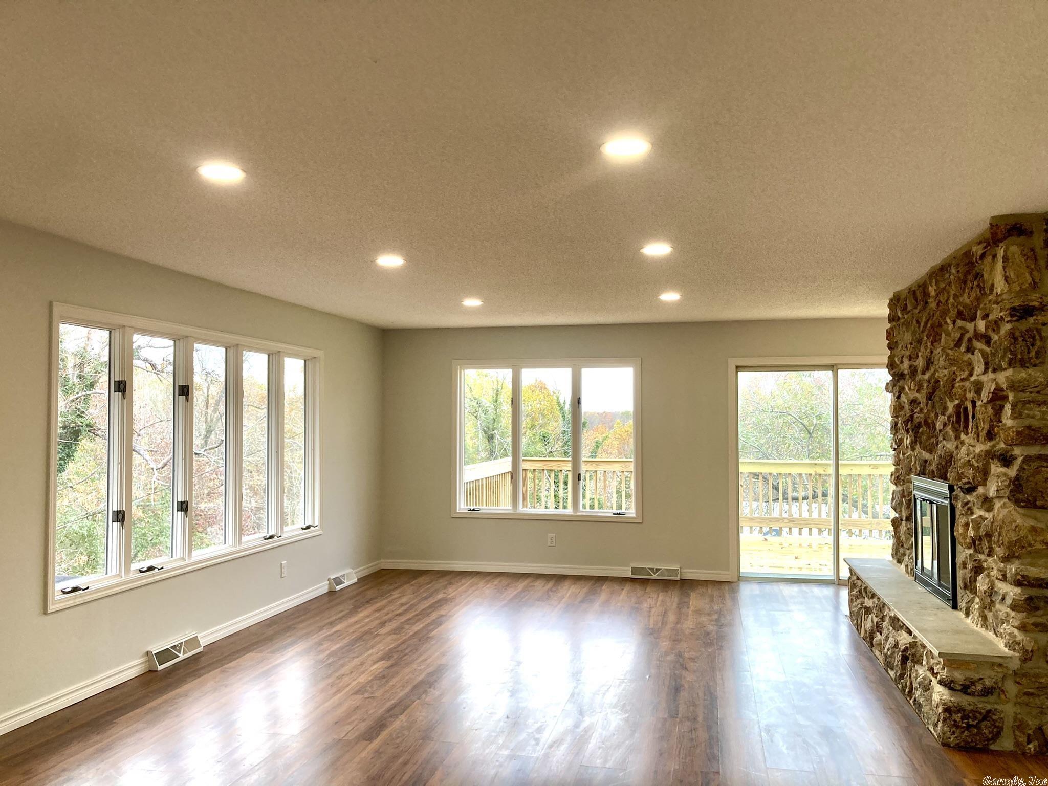 McDonald Meadows - Residential