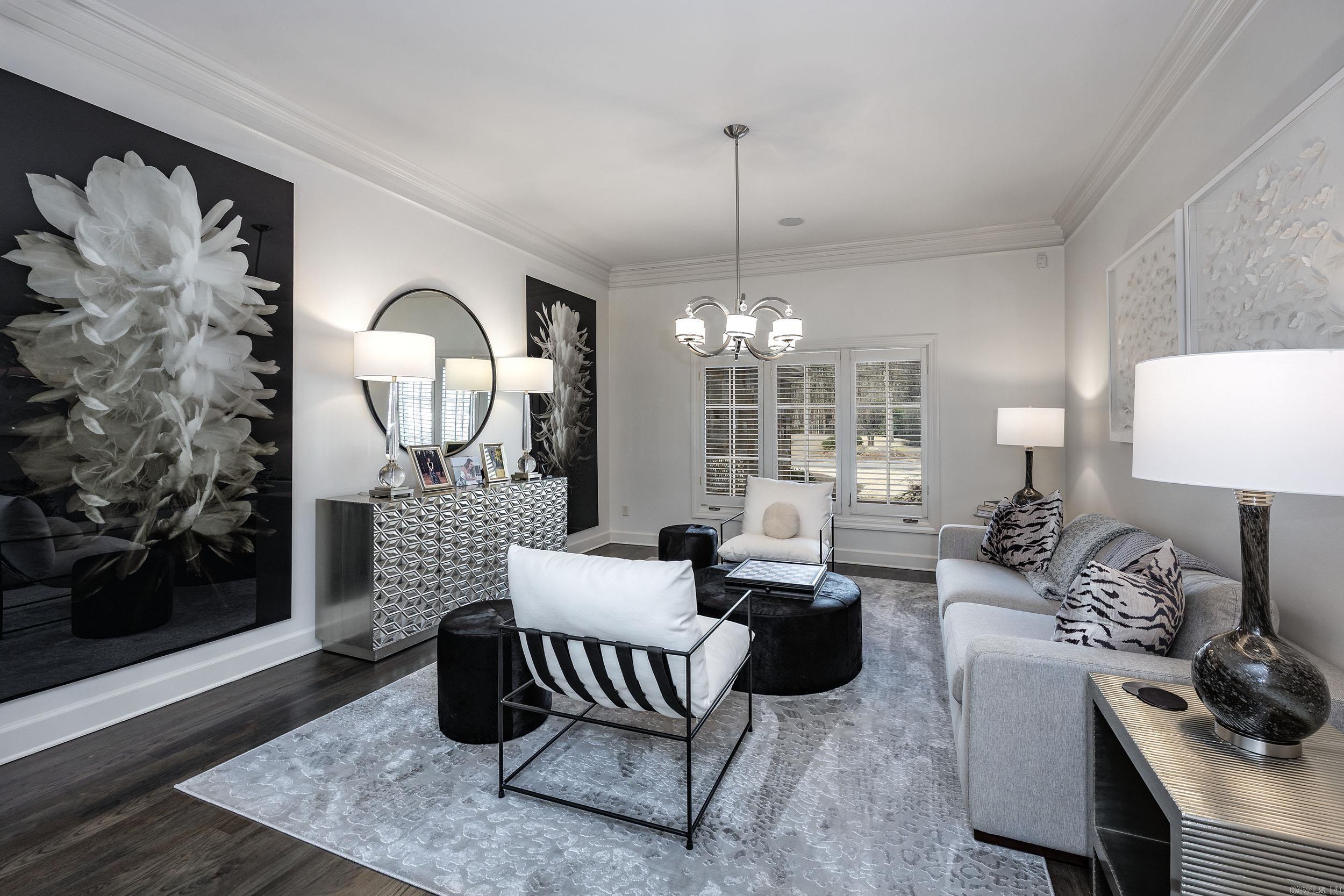 CHENAL VALLEY SOLOGNE CIRCLE - Residential