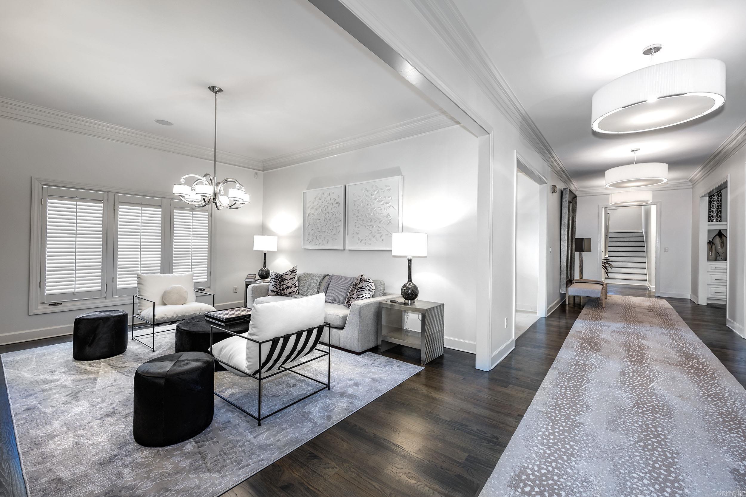 CHENAL VALLEY SOLOGNE CIRCLE - Residential