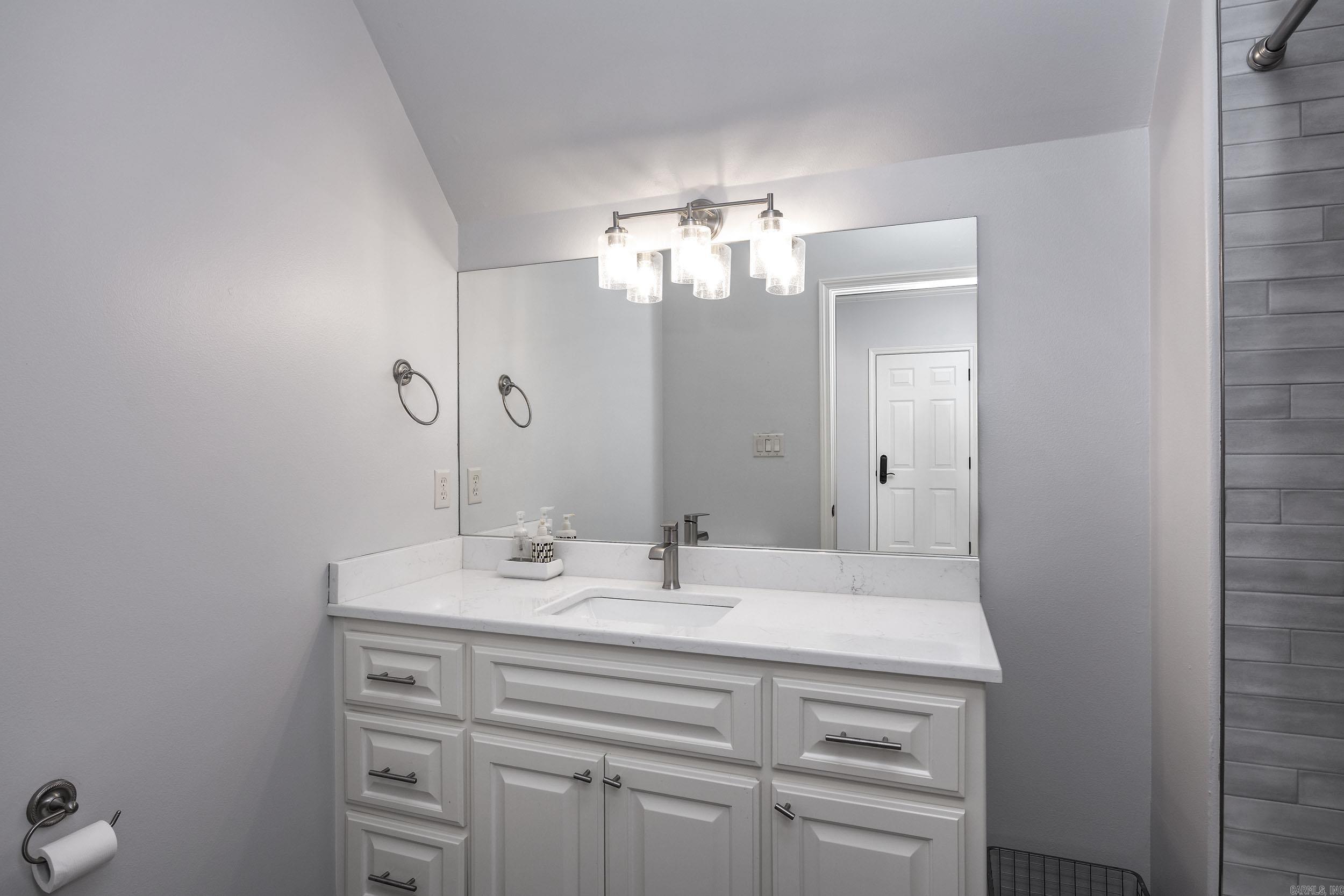 CHENAL VALLEY SOLOGNE CIRCLE - Residential