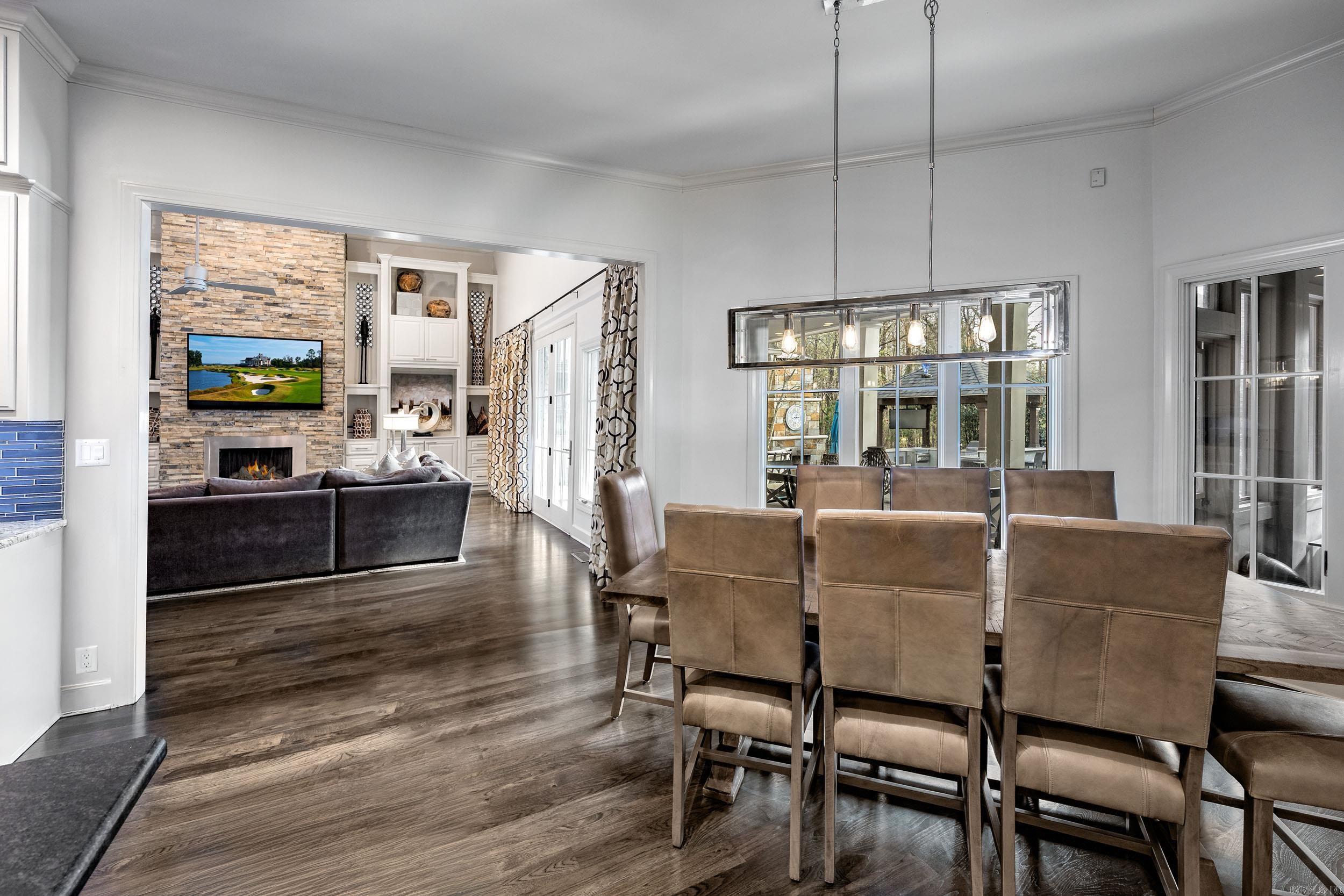 CHENAL VALLEY SOLOGNE CIRCLE - Residential