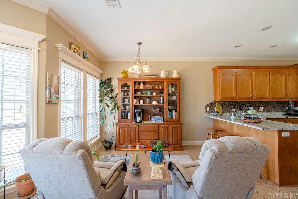 LOST CREEK - Residential