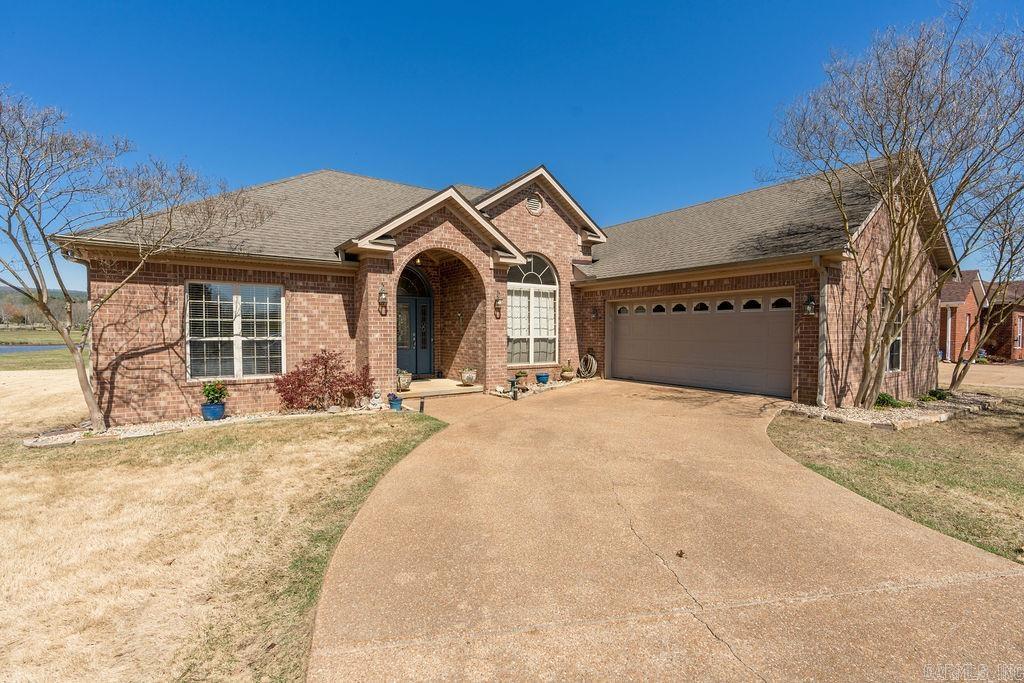 LOST CREEK - Residential