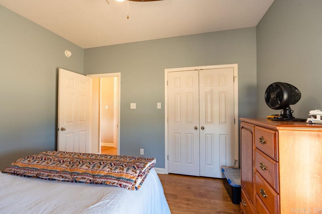 LOST CREEK - Residential