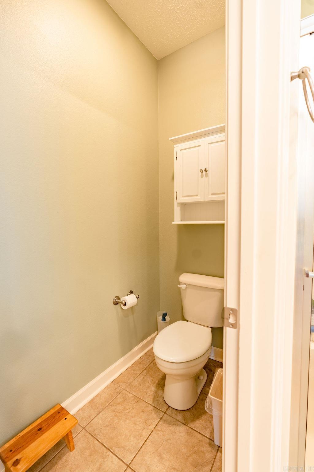 LOST CREEK - Residential