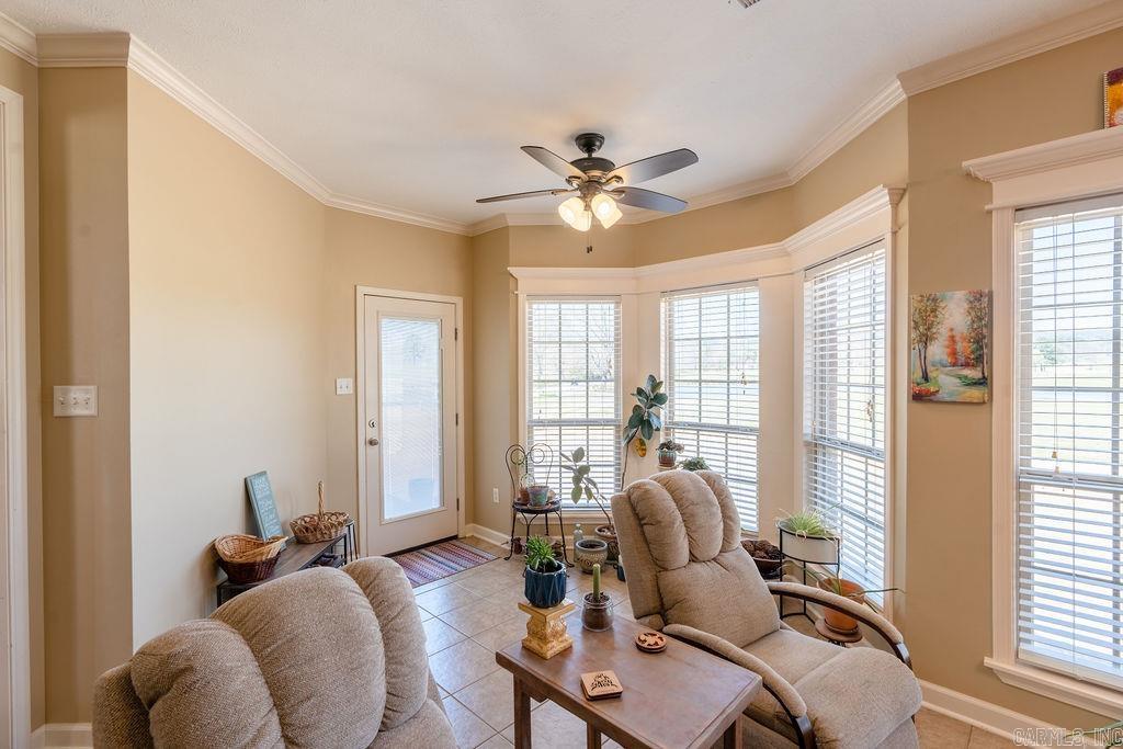 LOST CREEK - Residential