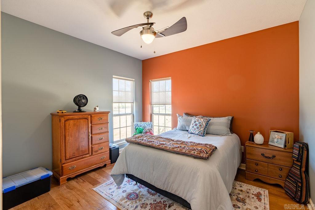 LOST CREEK - Residential