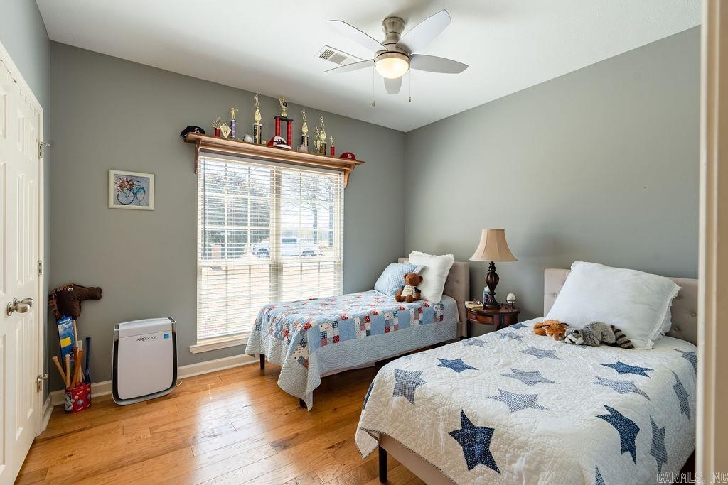 LOST CREEK - Residential