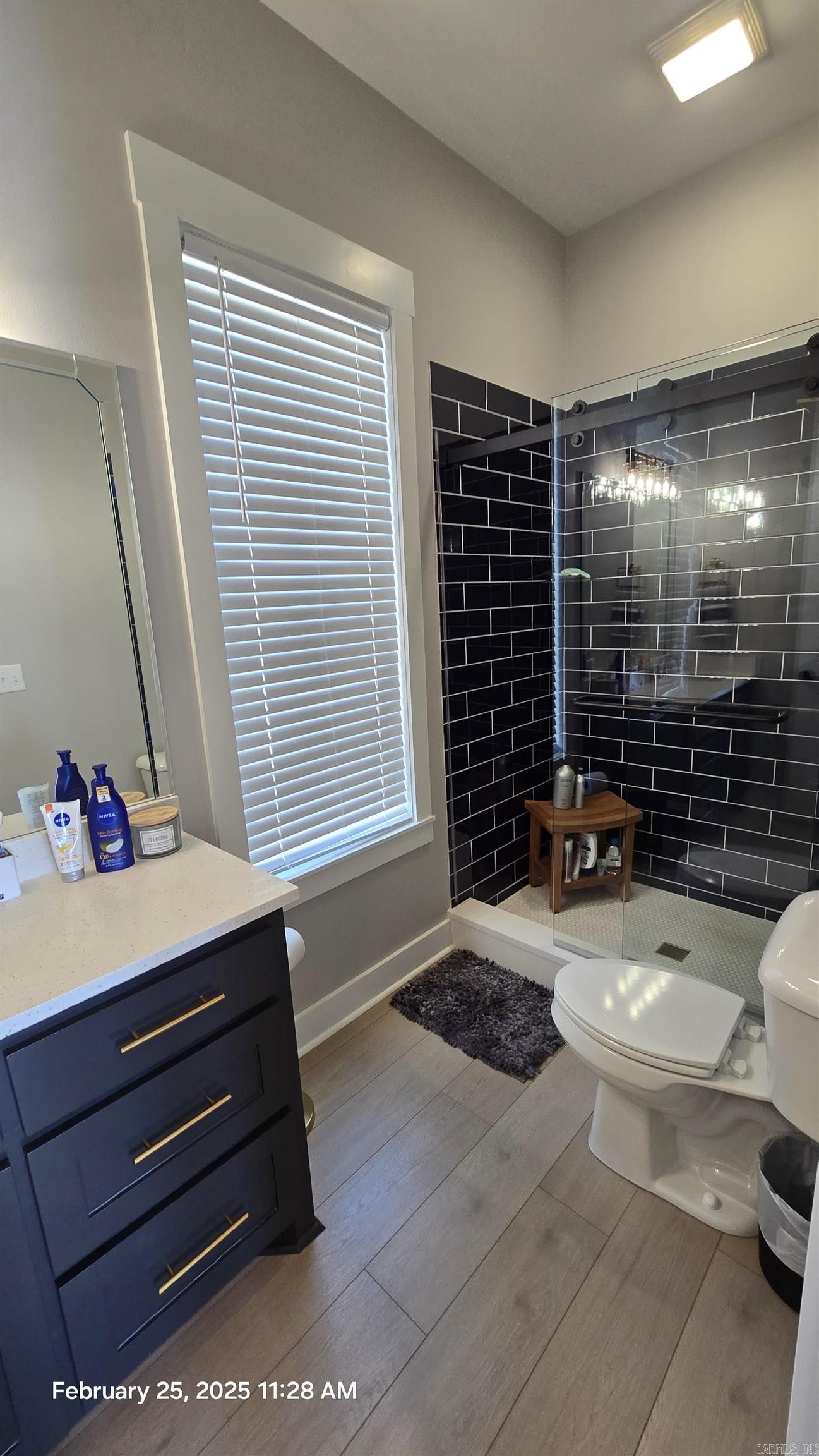 HAMILTON HILLS - Residential