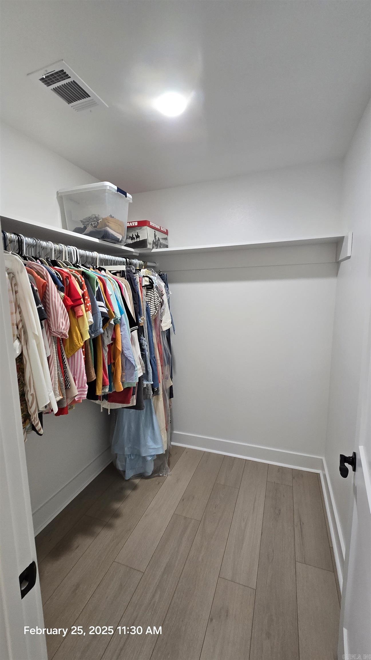 HAMILTON HILLS - Residential