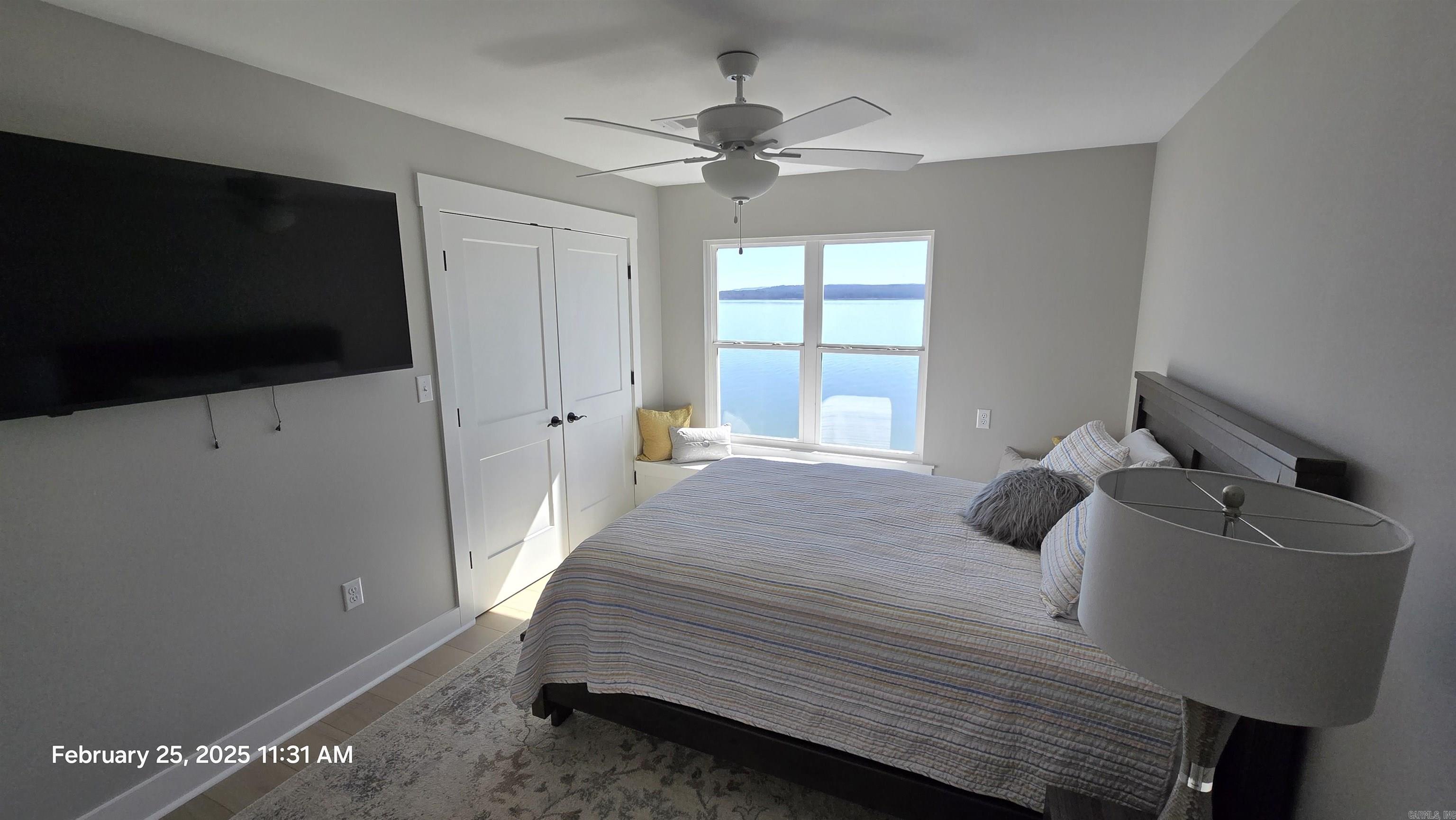 HAMILTON HILLS - Residential