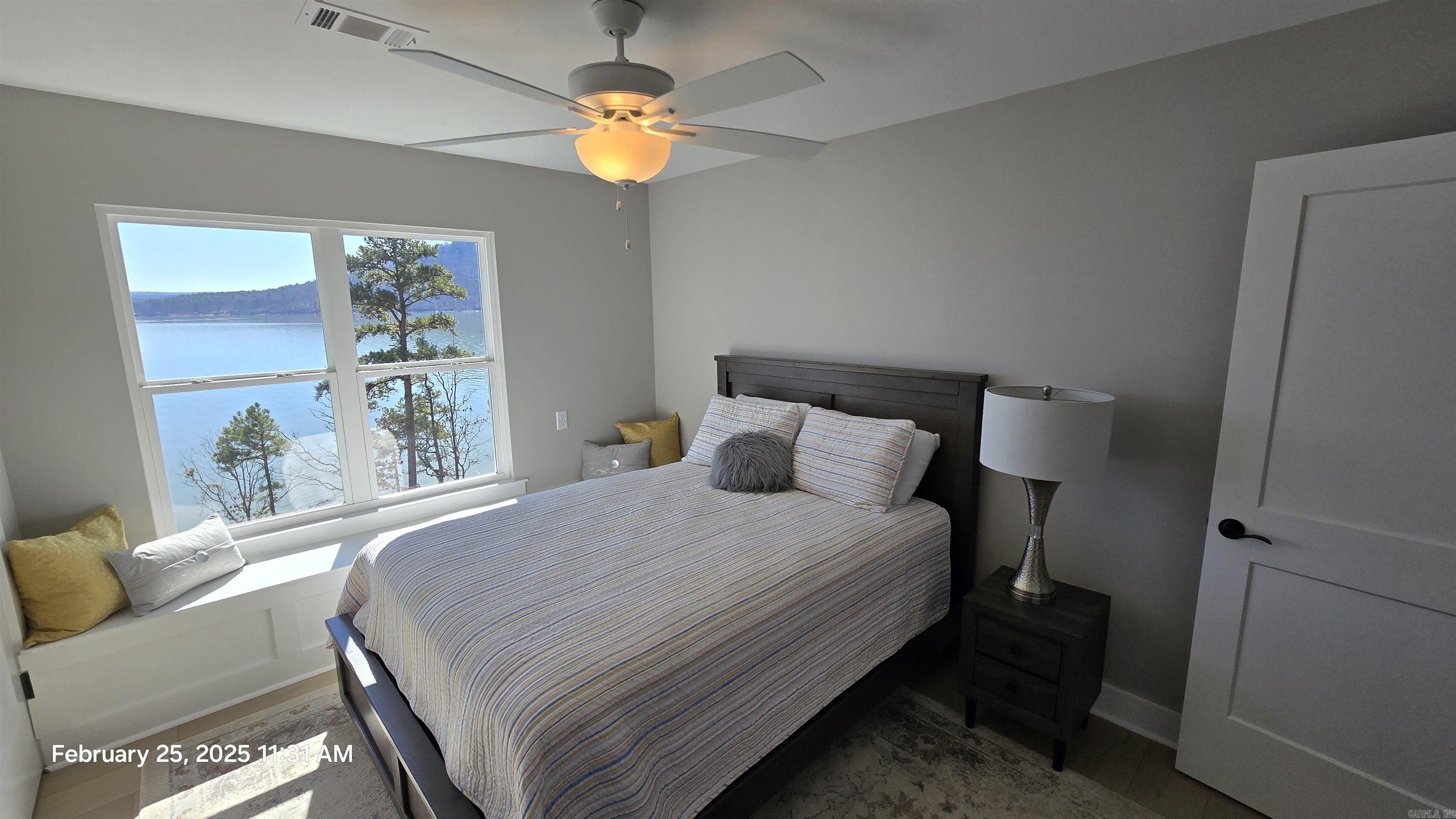 HAMILTON HILLS - Residential