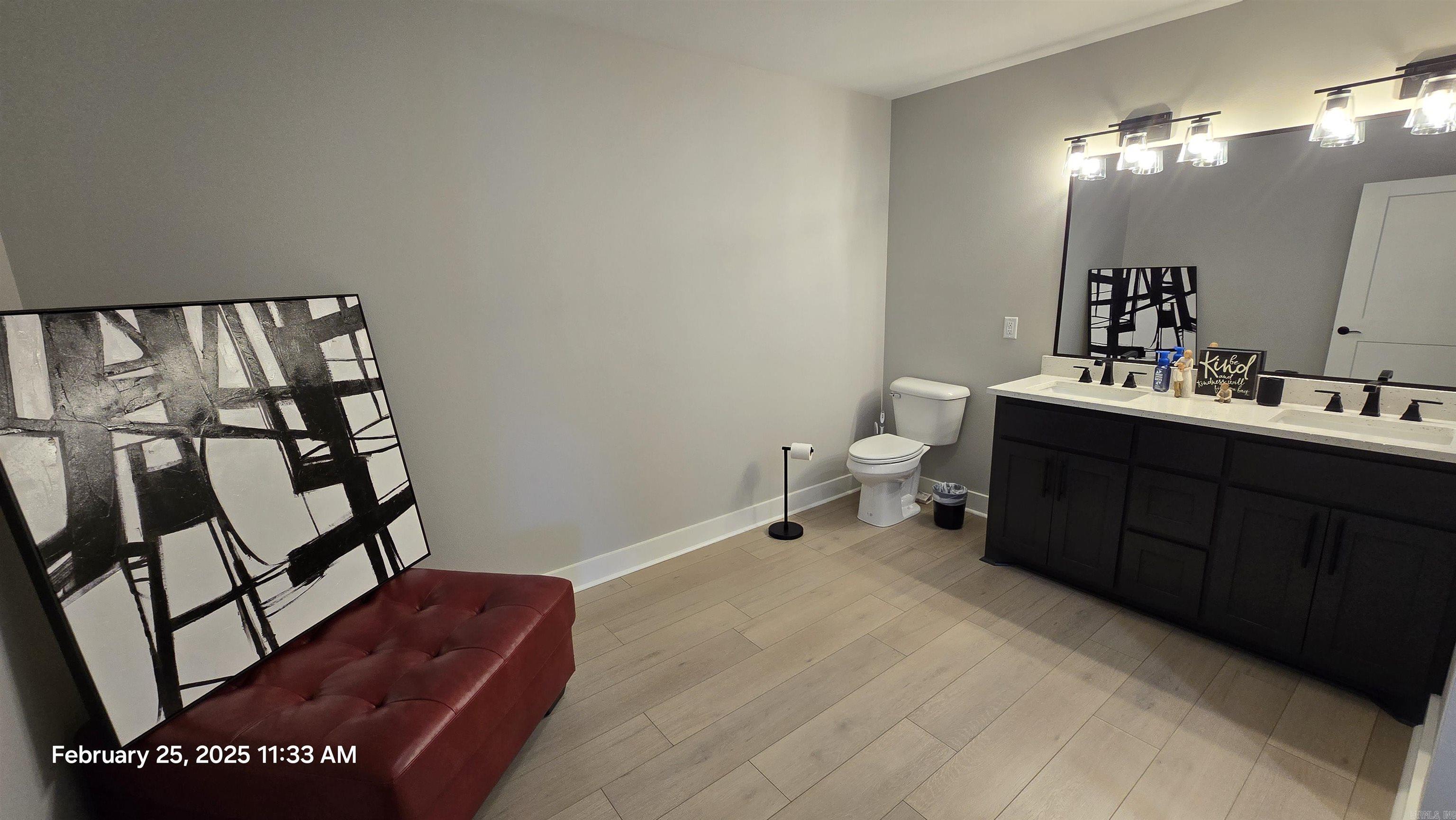 HAMILTON HILLS - Residential