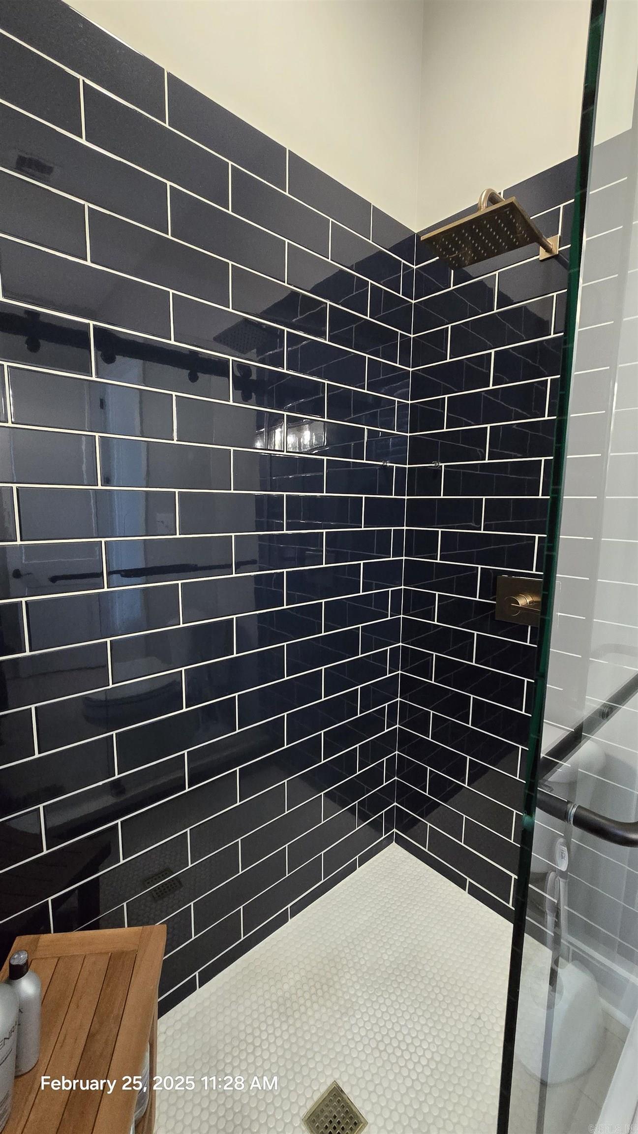 HAMILTON HILLS - Residential