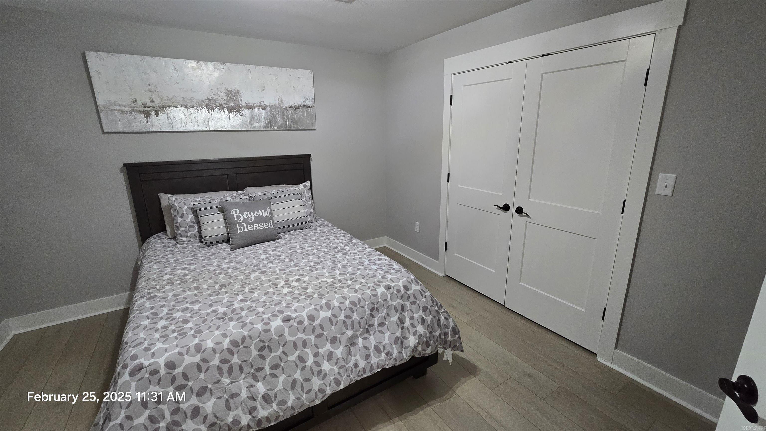 HAMILTON HILLS - Residential