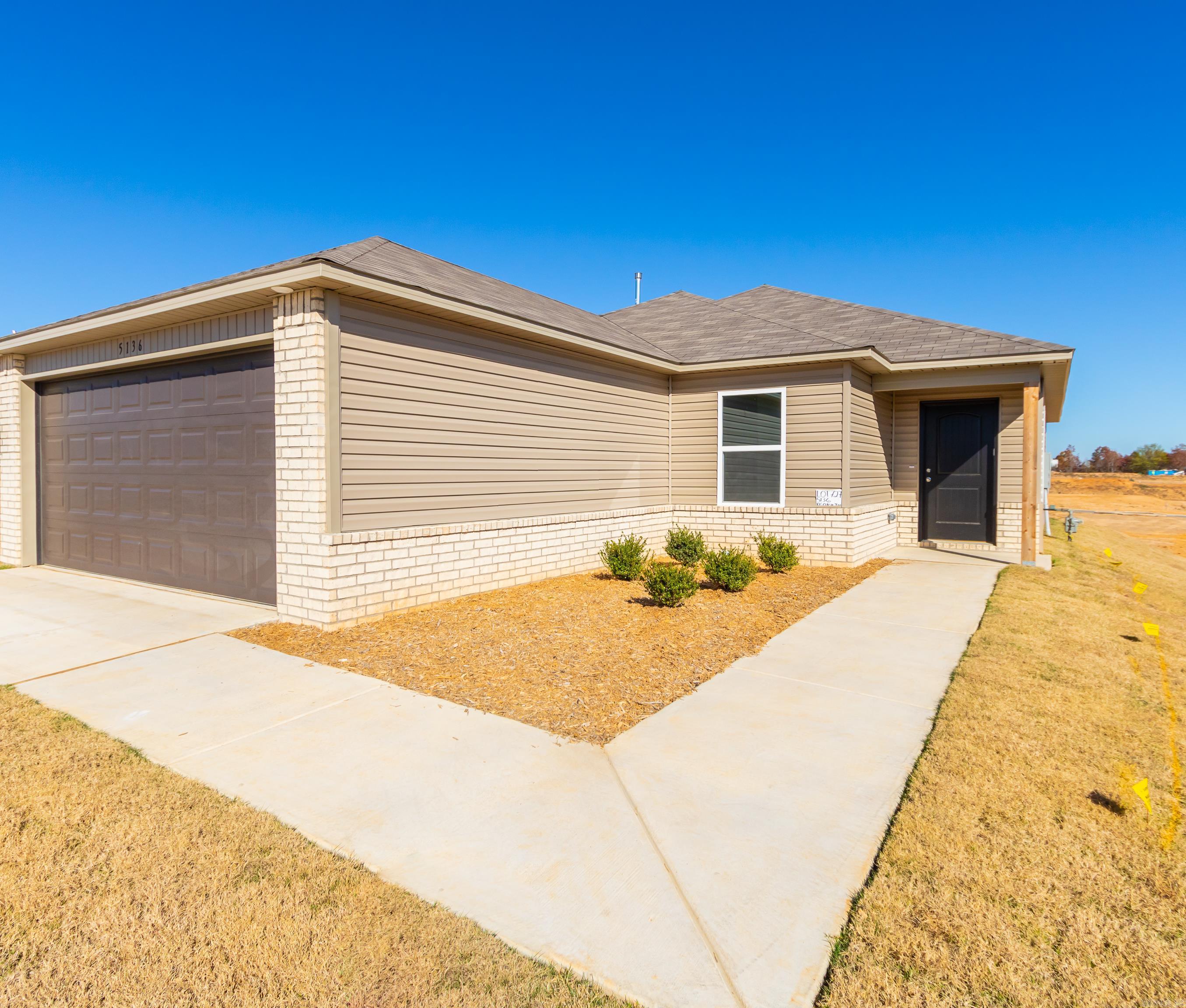 THE MEADOWS - Residential