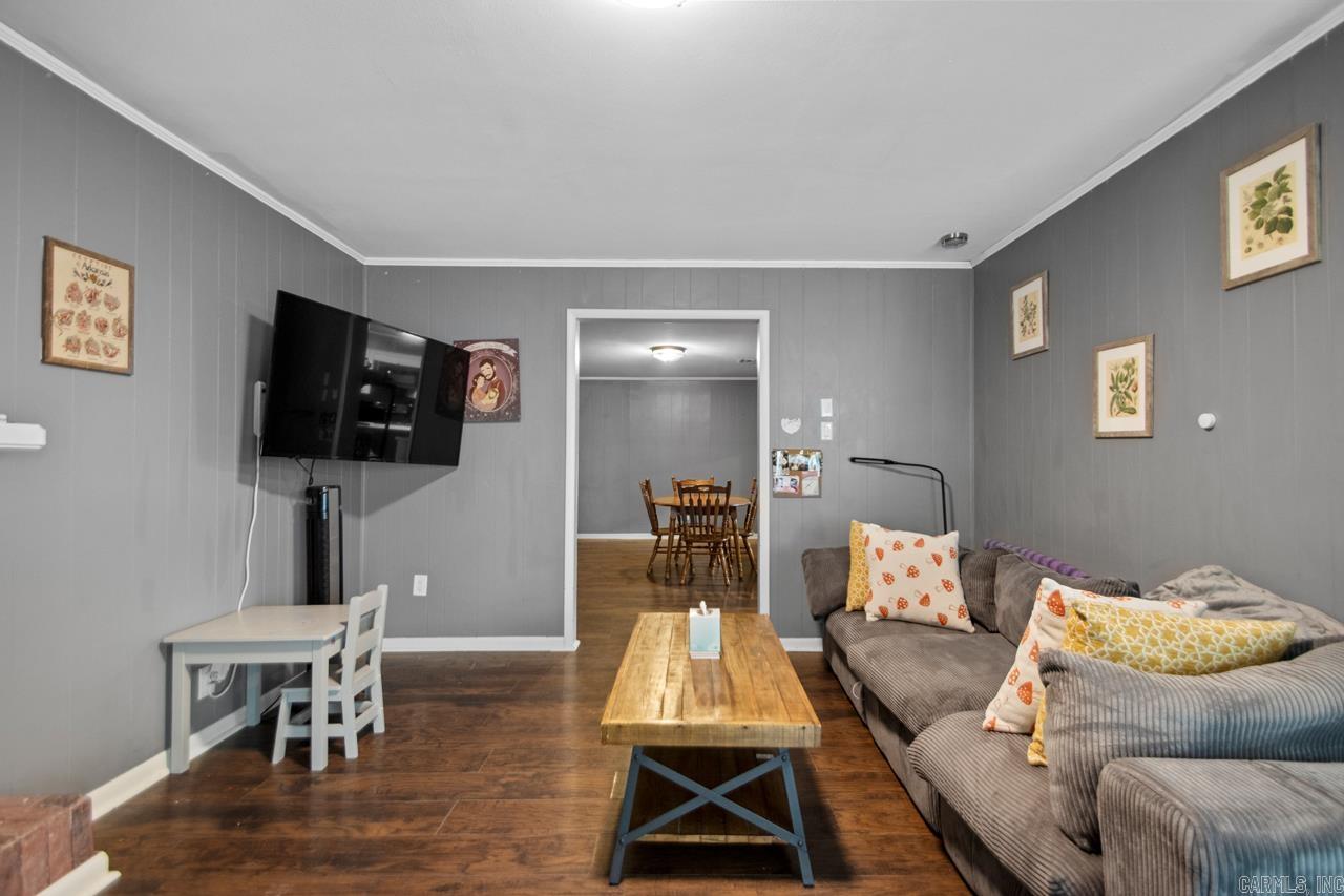 Markham Pines - Residential