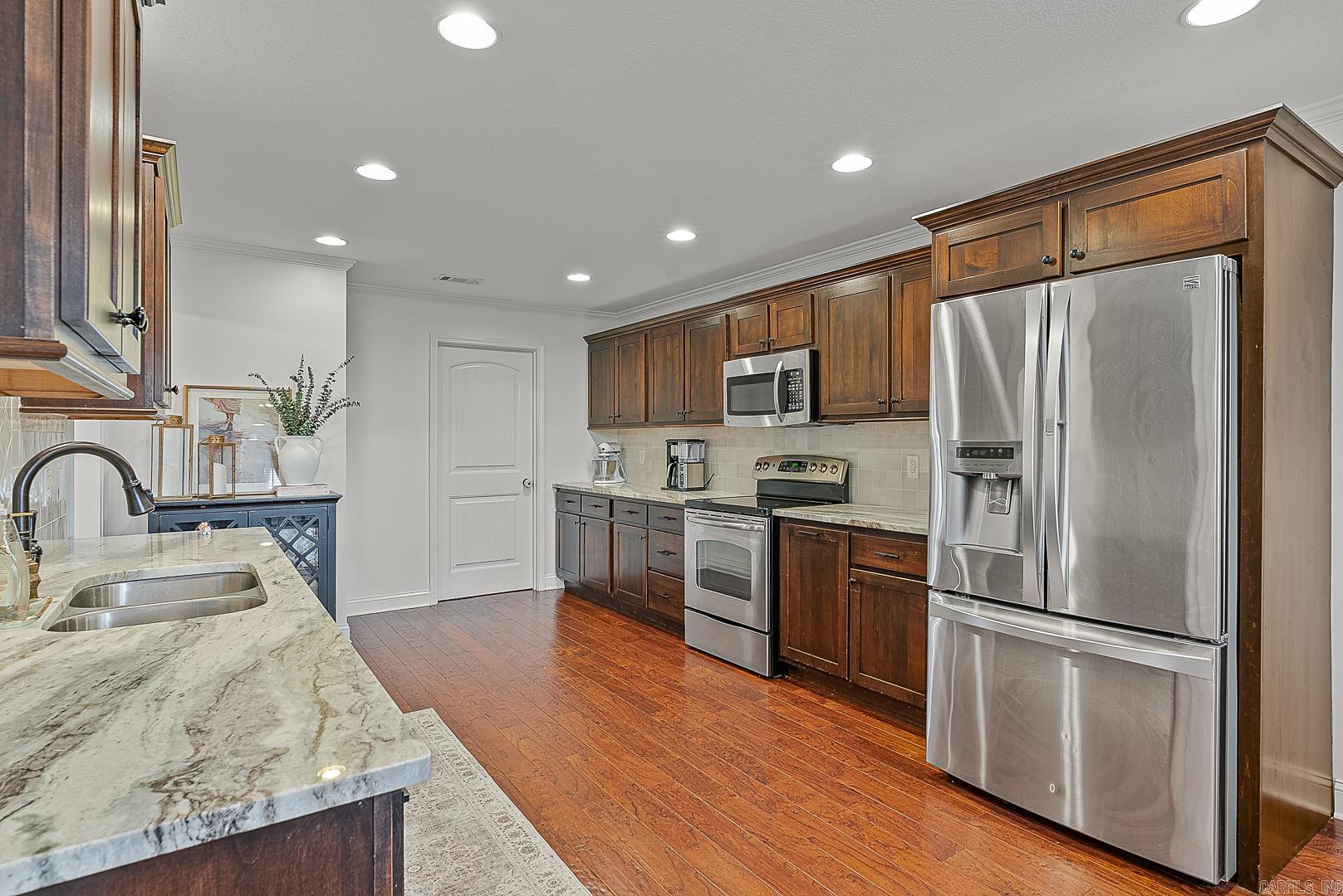 Glen Echo 1 - Residential