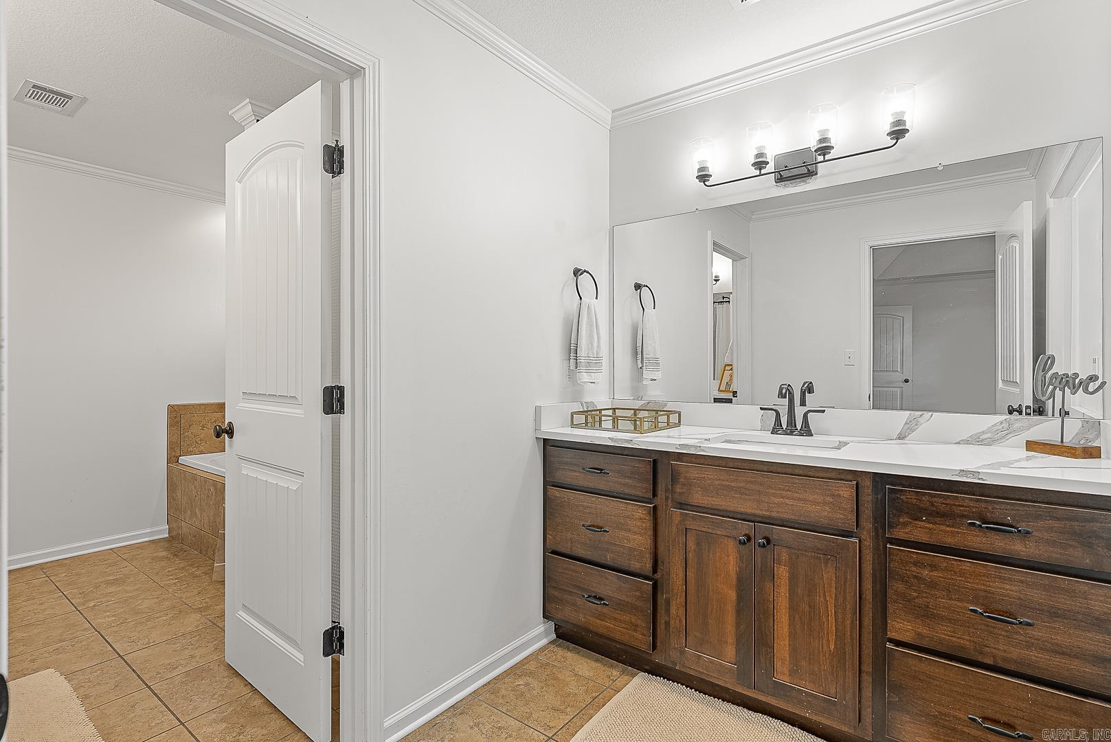 Glen Echo 1 - Residential