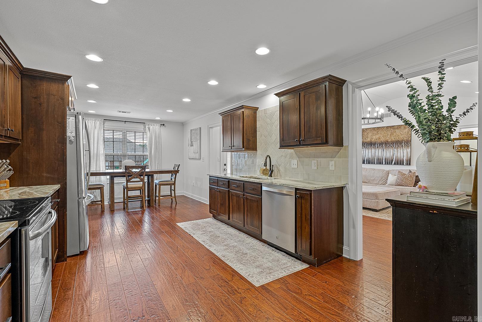 Glen Echo 1 - Residential