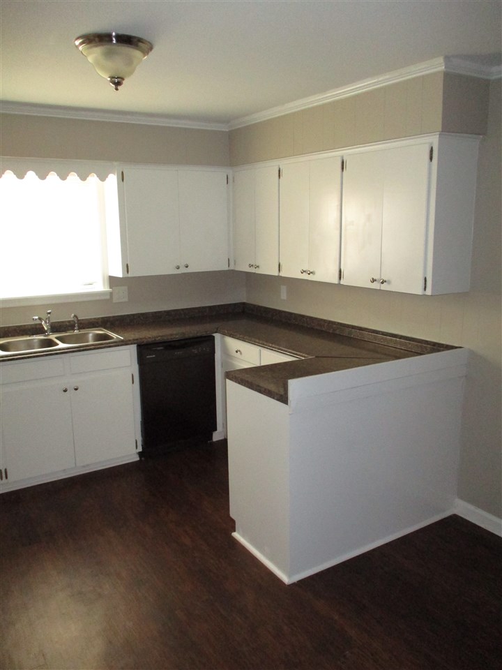 Pike View - Residential Lease