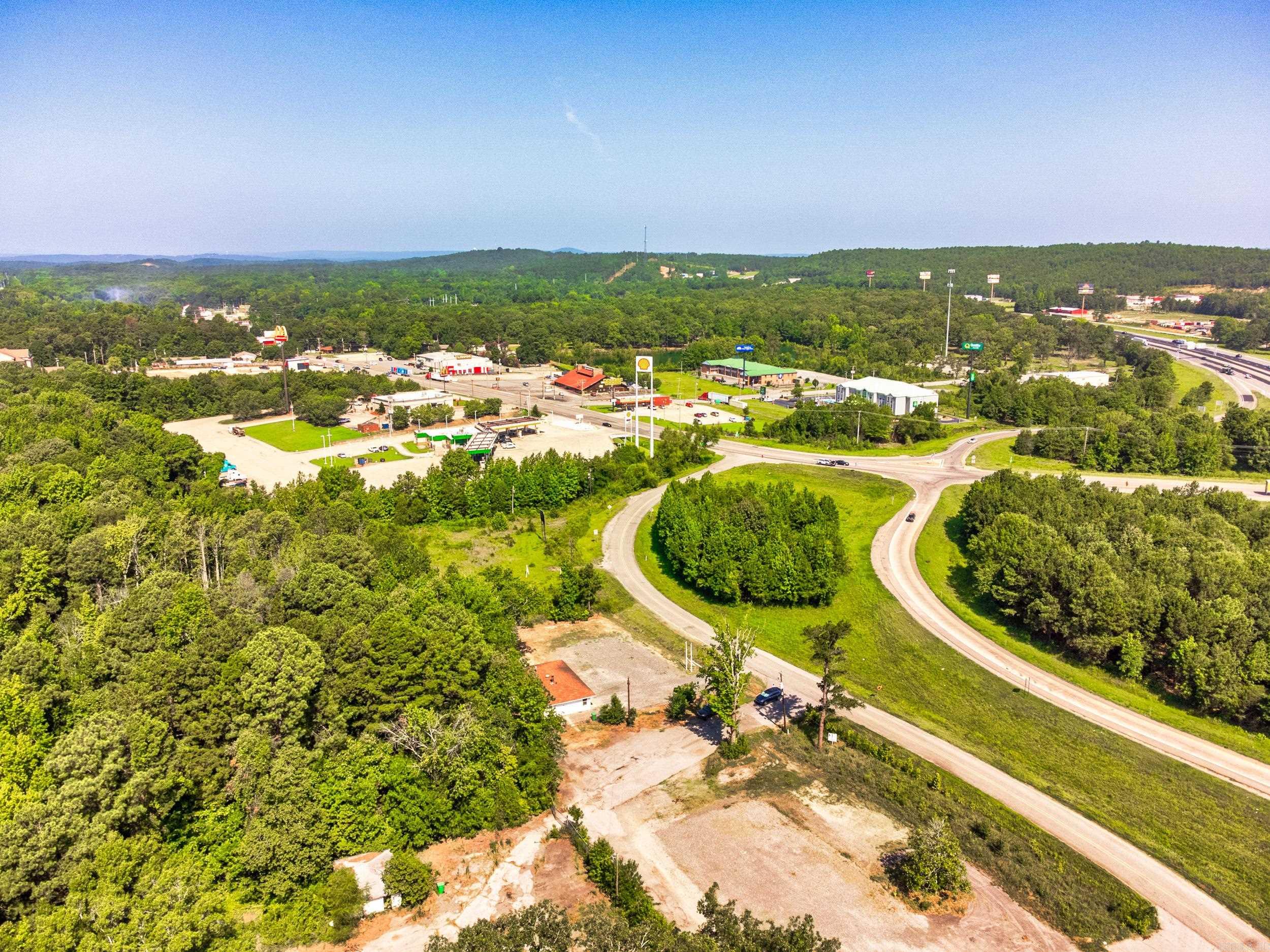 3n-13-22 - Commercial Lease