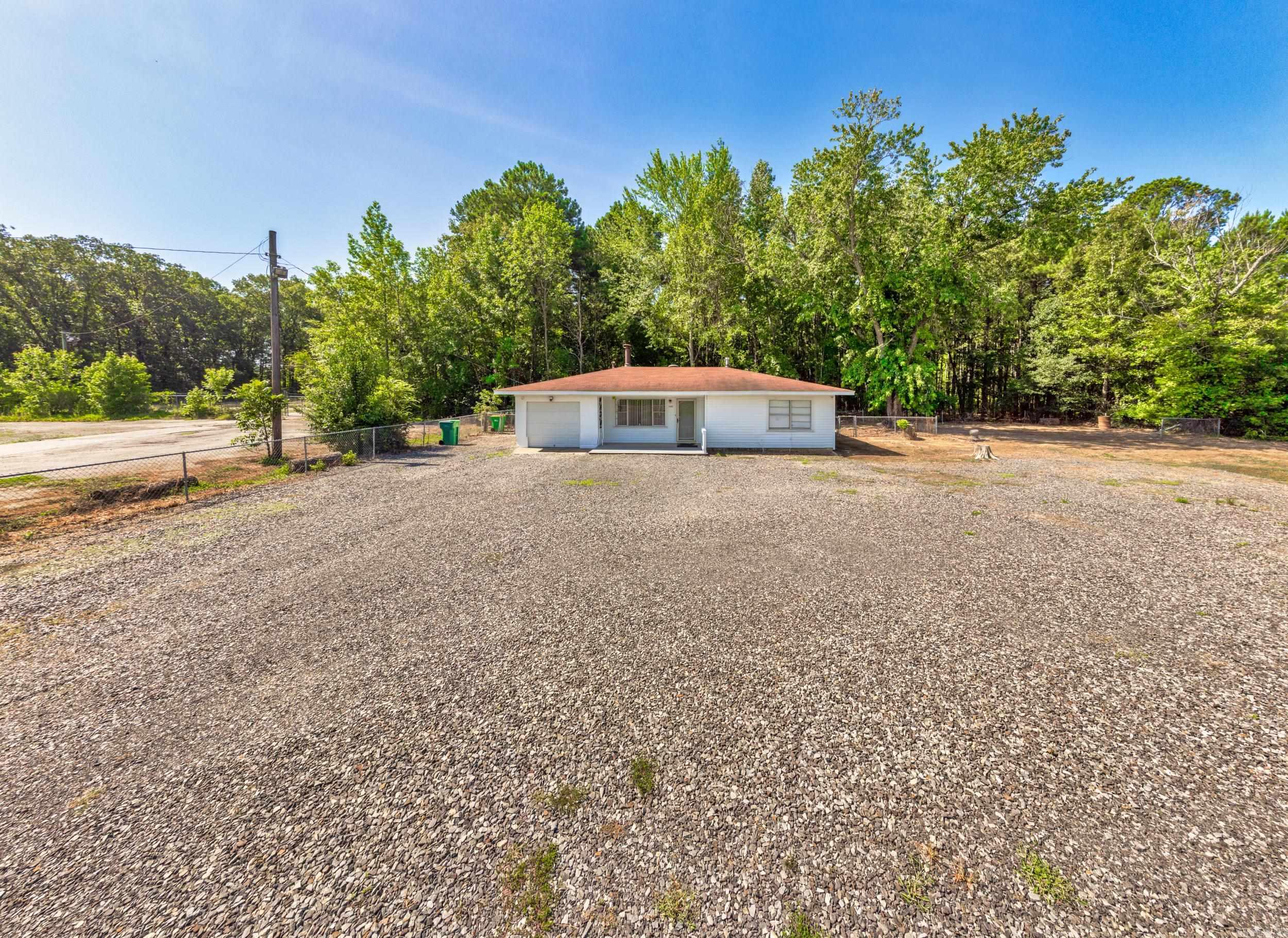 3n-13-22 - Commercial Lease