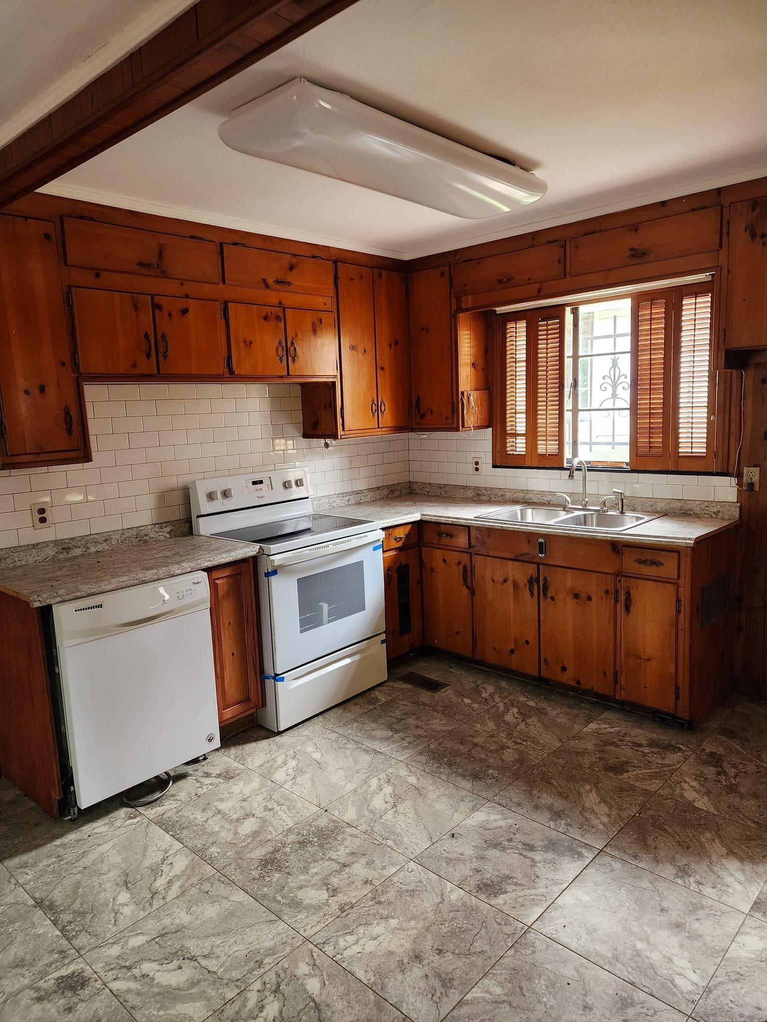 Oak Forrest Gardens - Residential