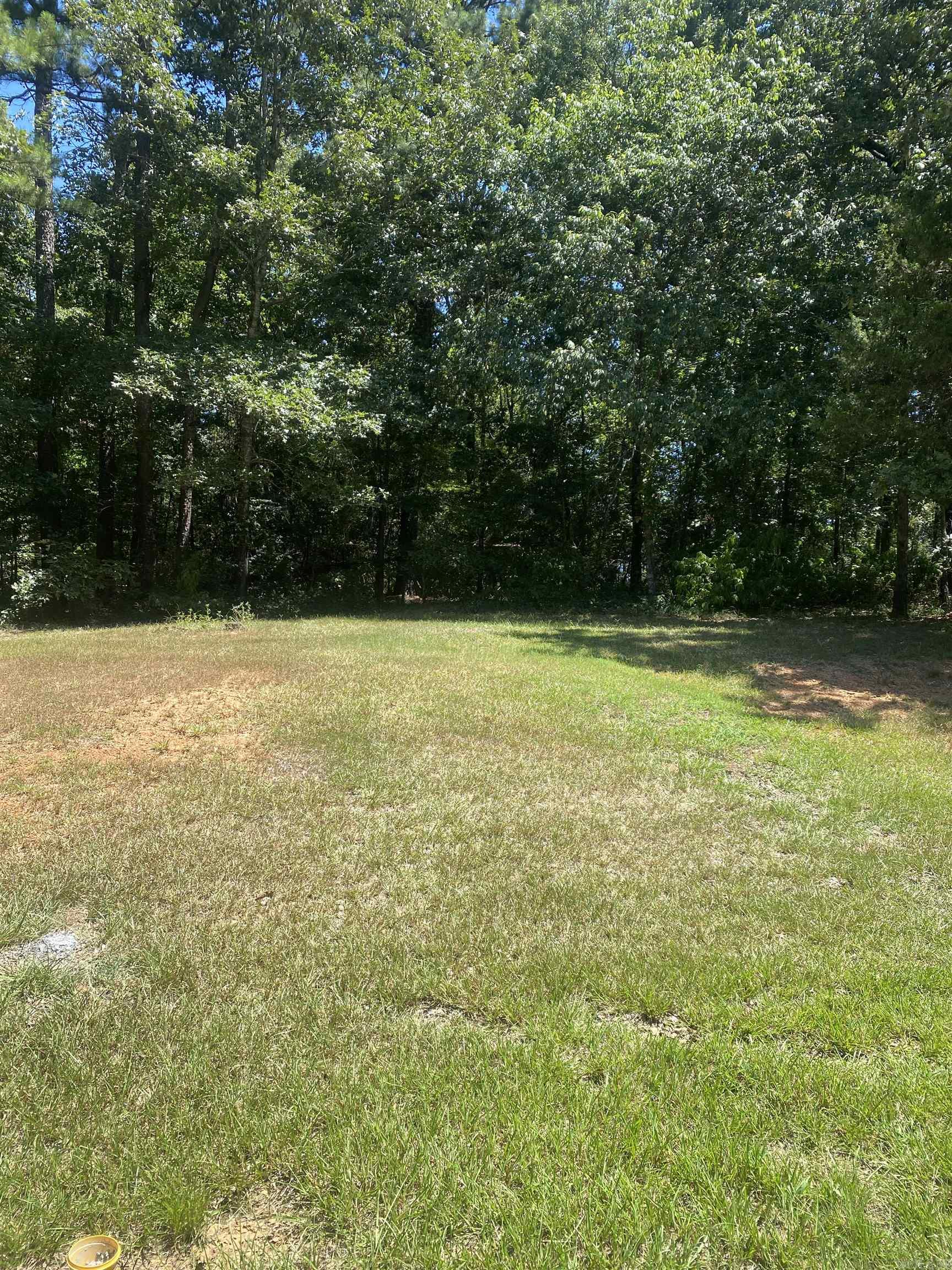 BREEZEWOOD ESTATES - Residential