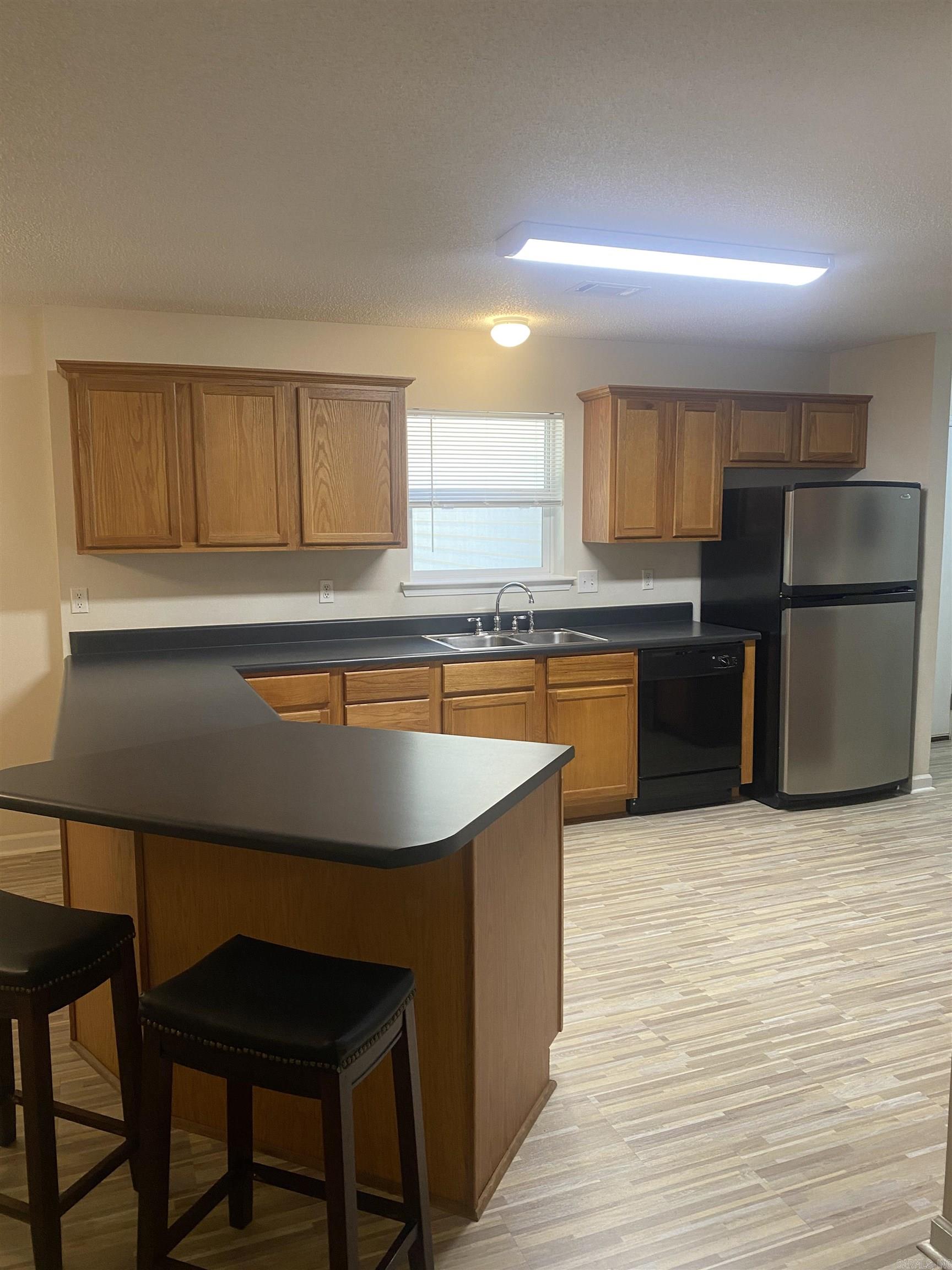 BREEZEWOOD ESTATES - Residential