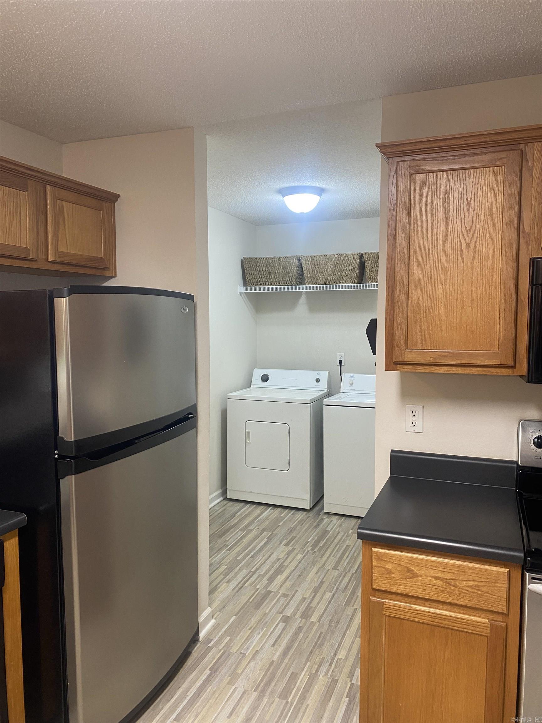 BREEZEWOOD ESTATES - Residential