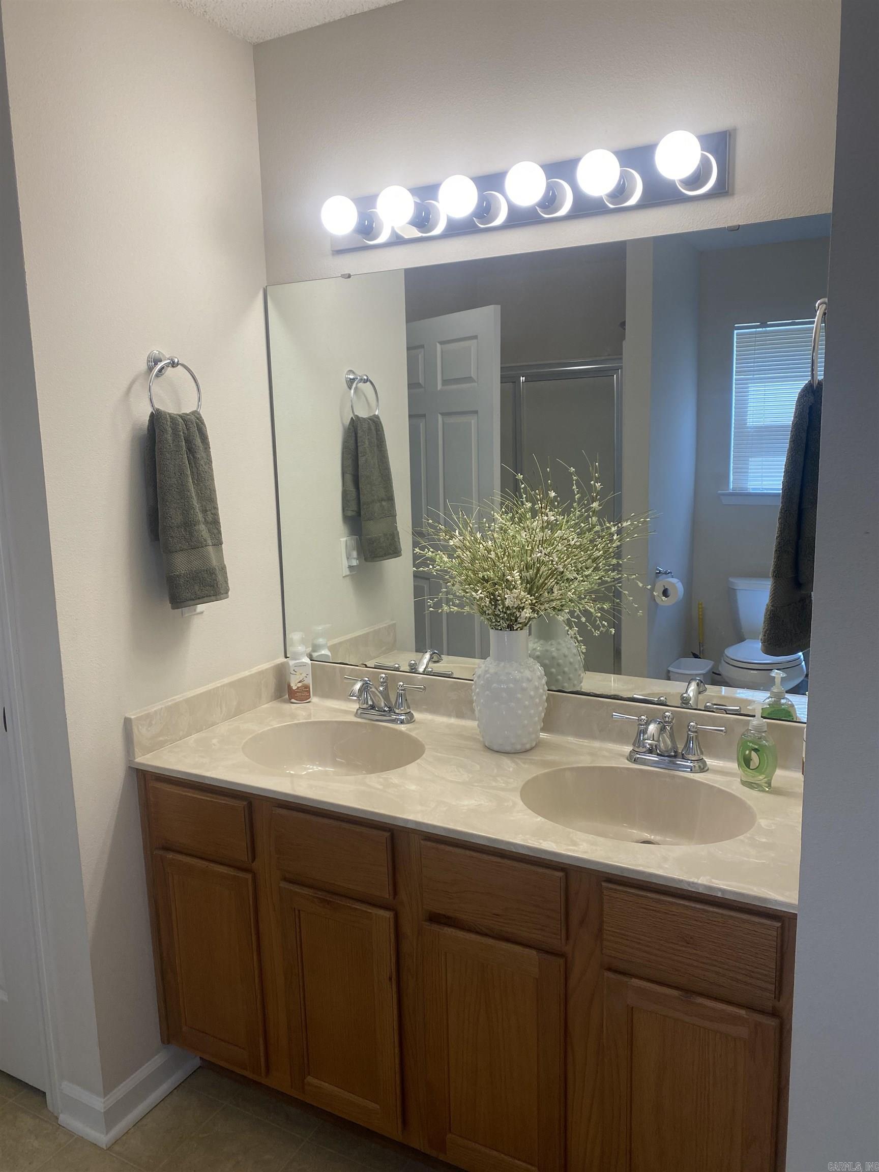 BREEZEWOOD ESTATES - Residential