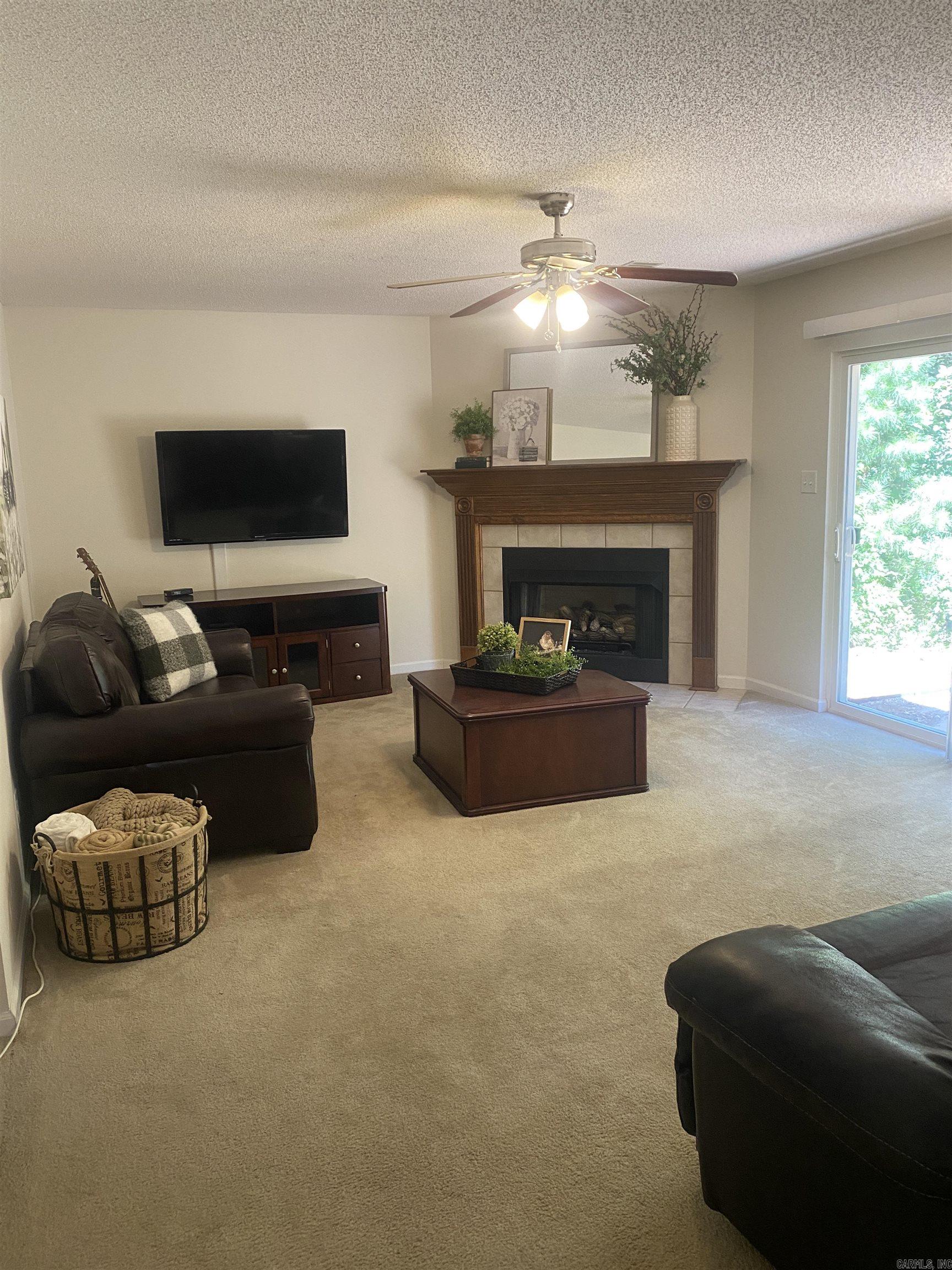 BREEZEWOOD ESTATES - Residential