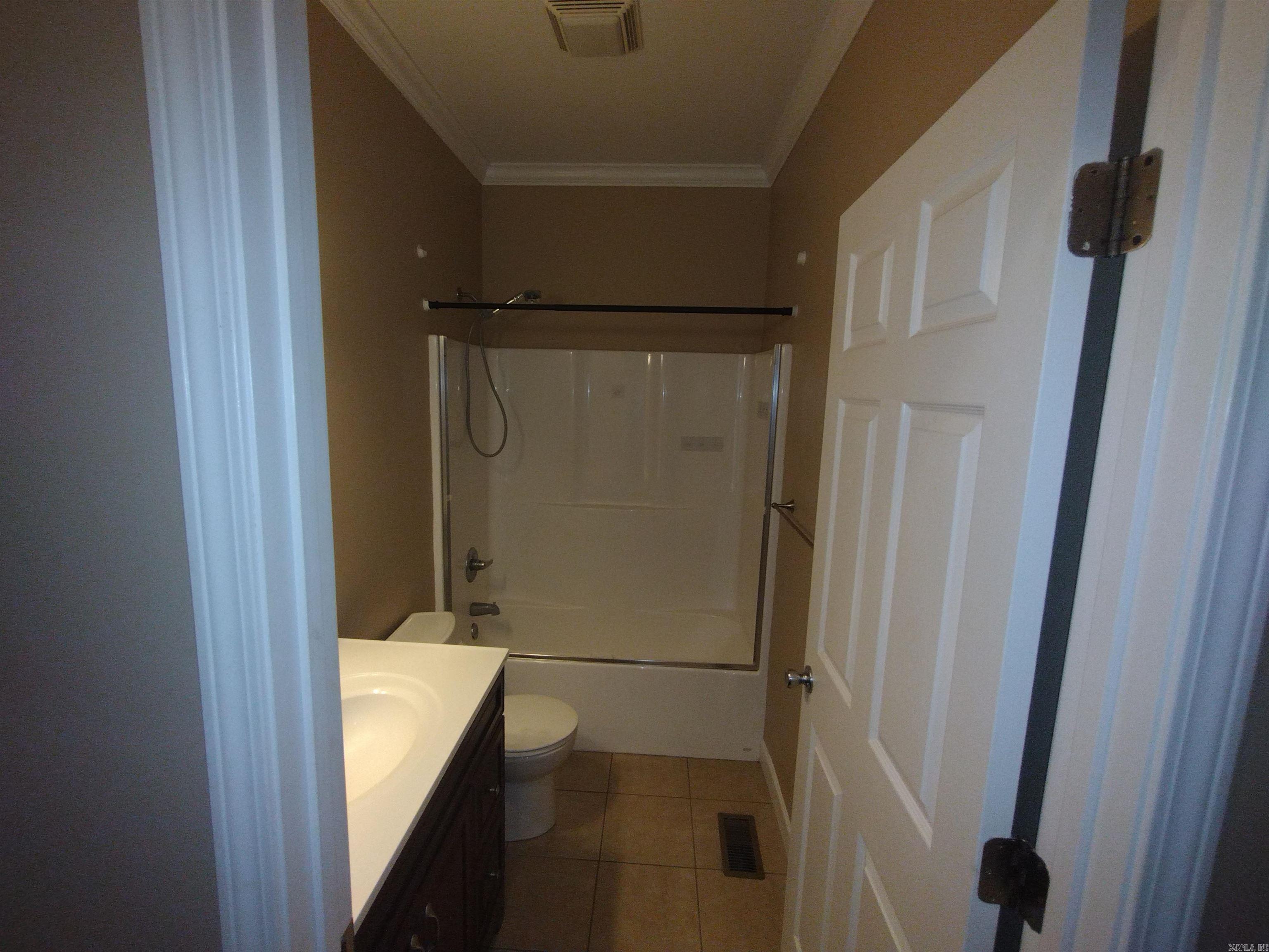MITCHELL ESTATES - Residential