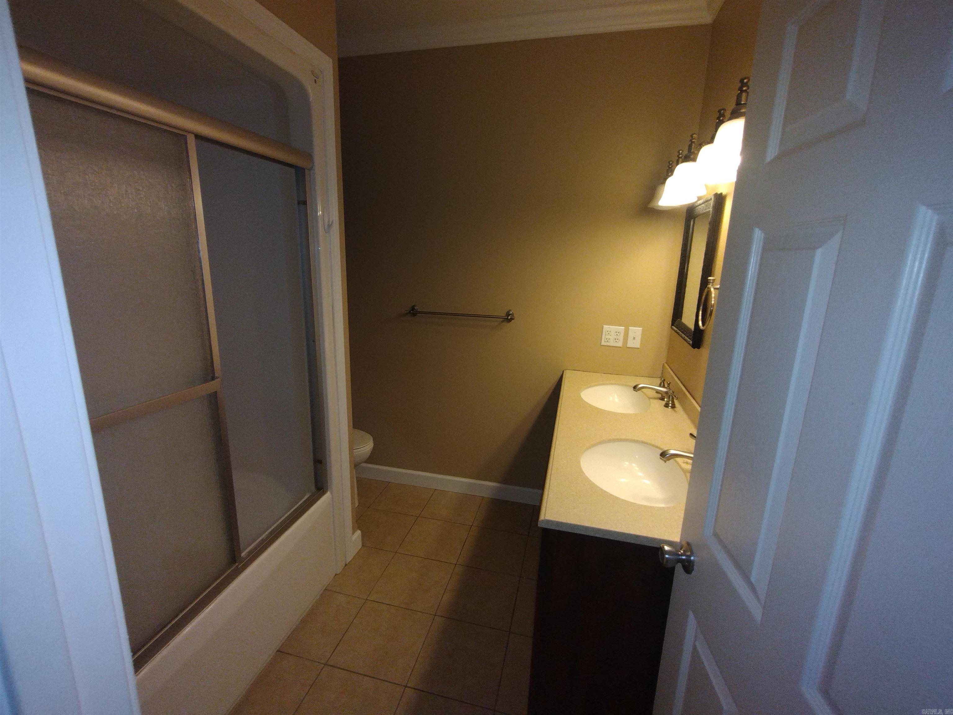 MITCHELL ESTATES - Residential
