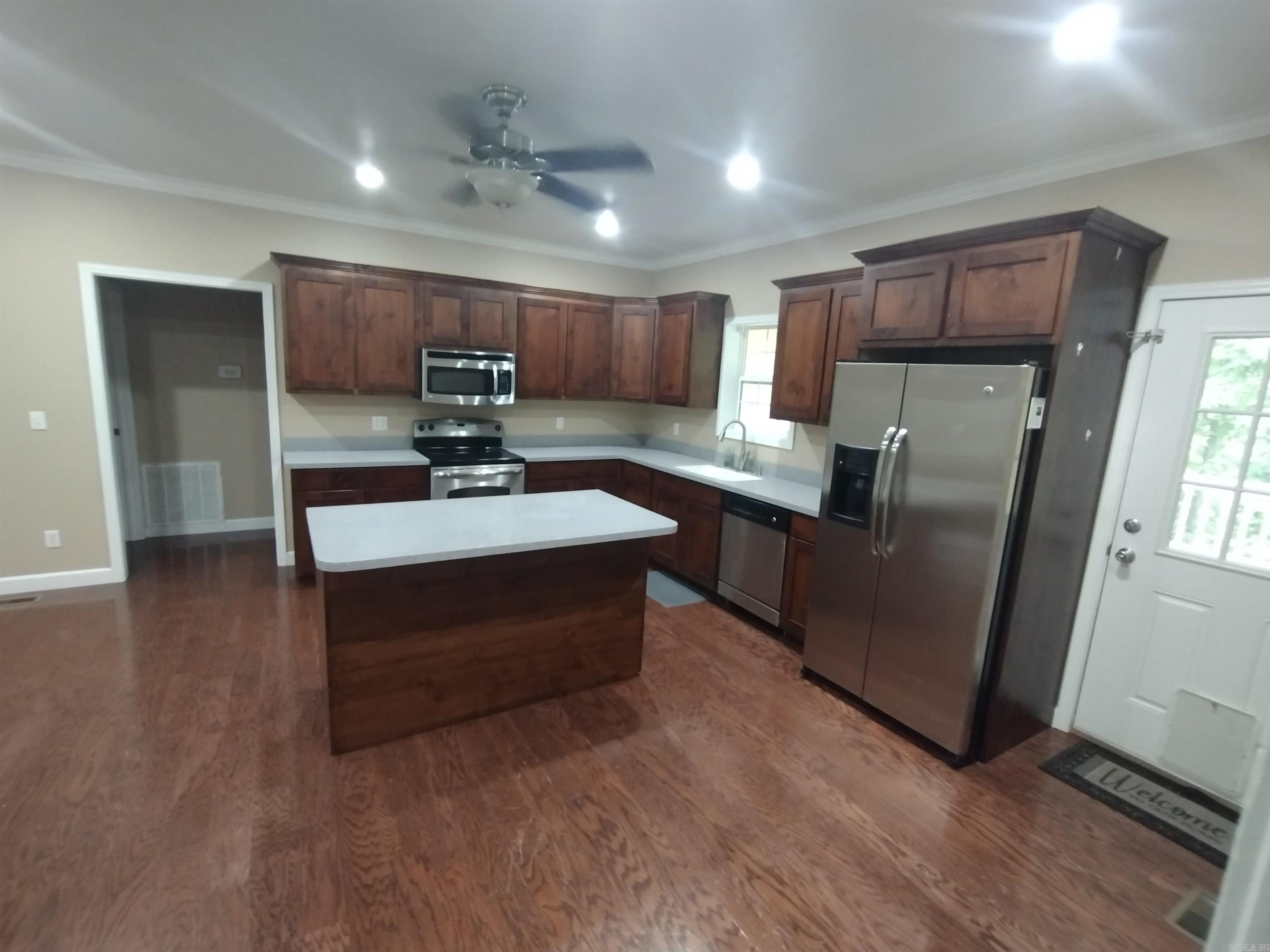 MITCHELL ESTATES - Residential