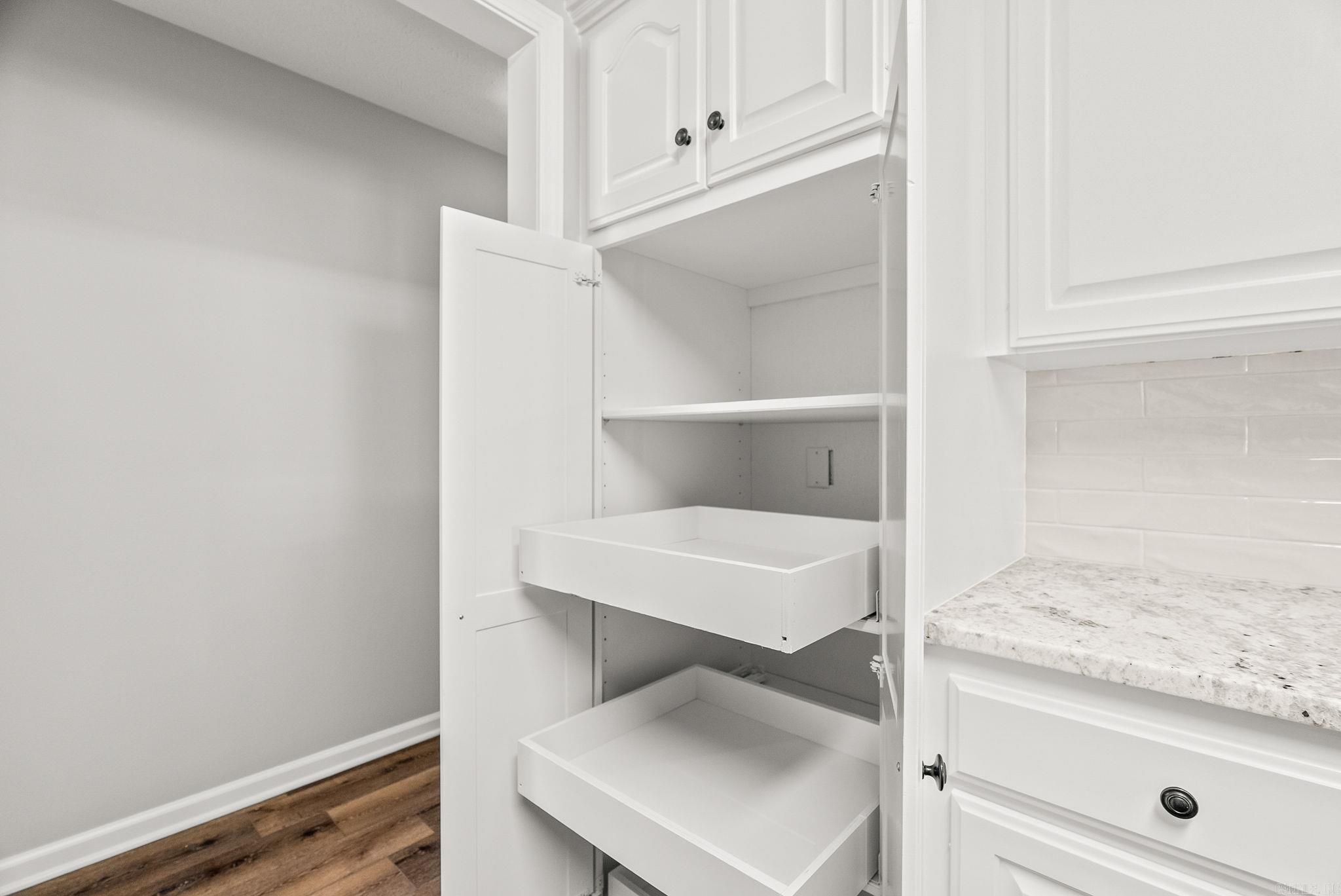 CUTTER RIDGE - Residential