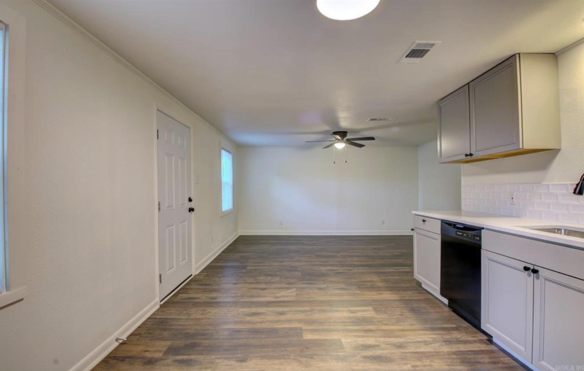 BELMONT - Residential