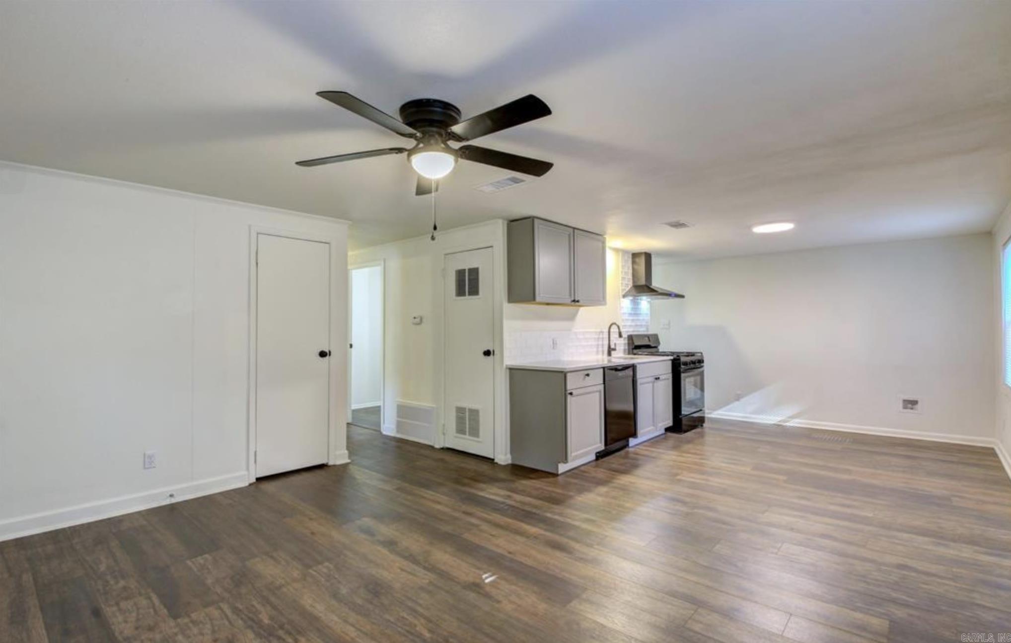 BELMONT - Residential