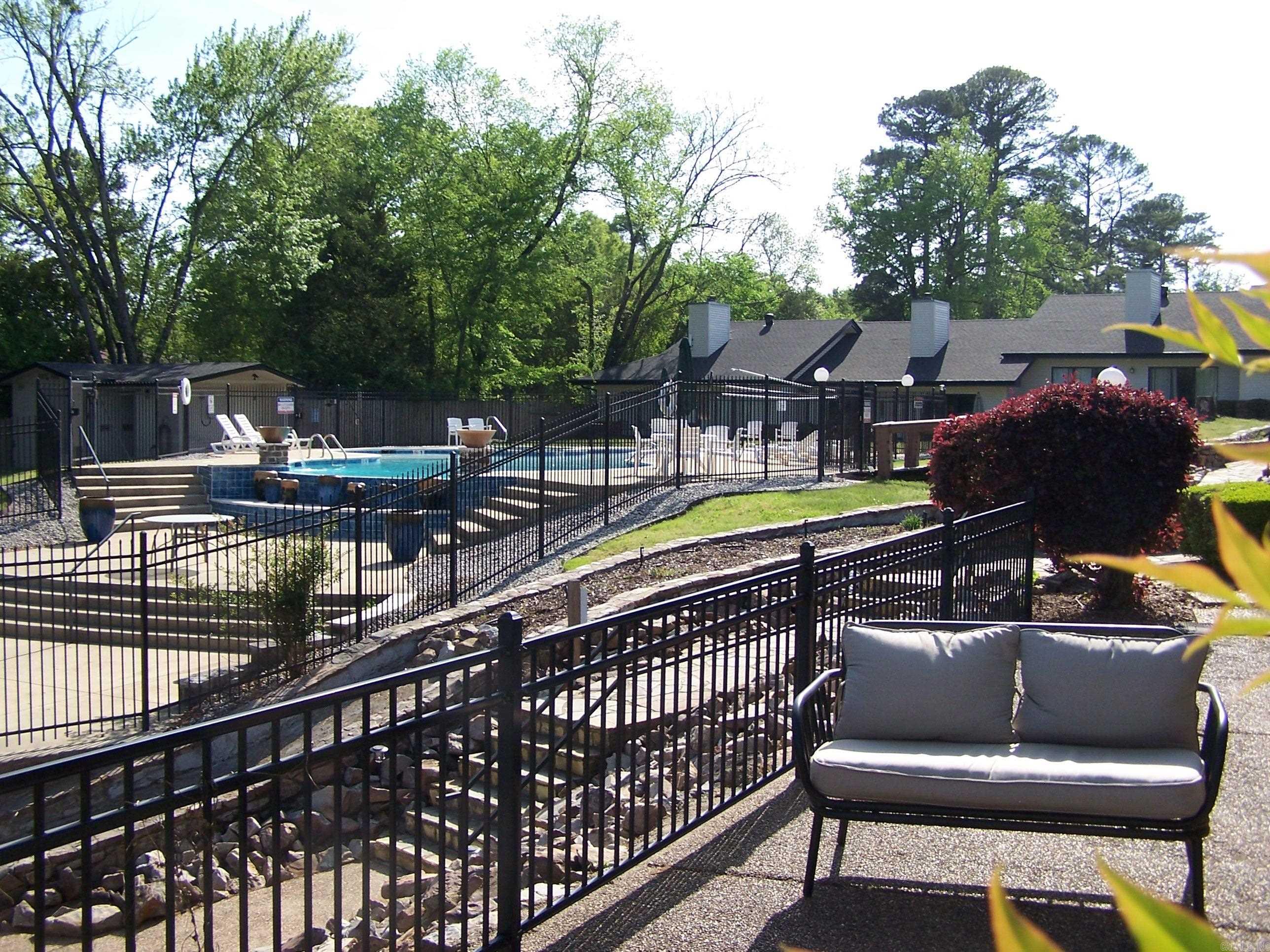 EMERALD ISLE HPR - Residential